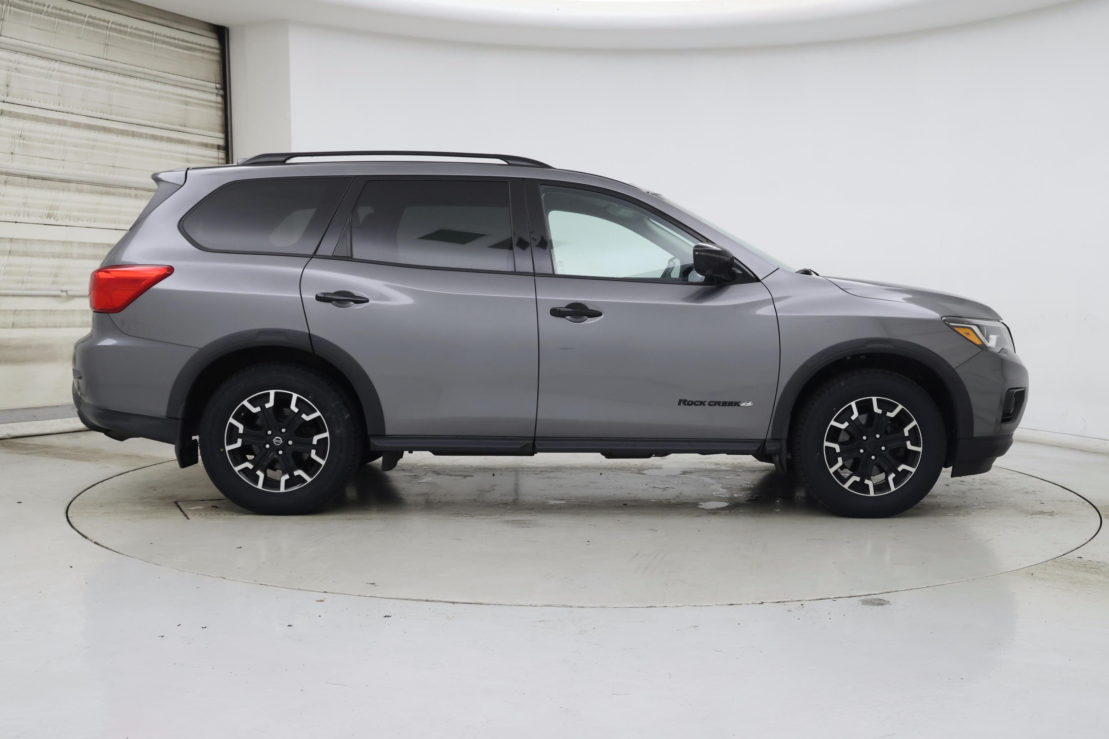 Thumbnail: 2020 Nissan Pathfinder - 7