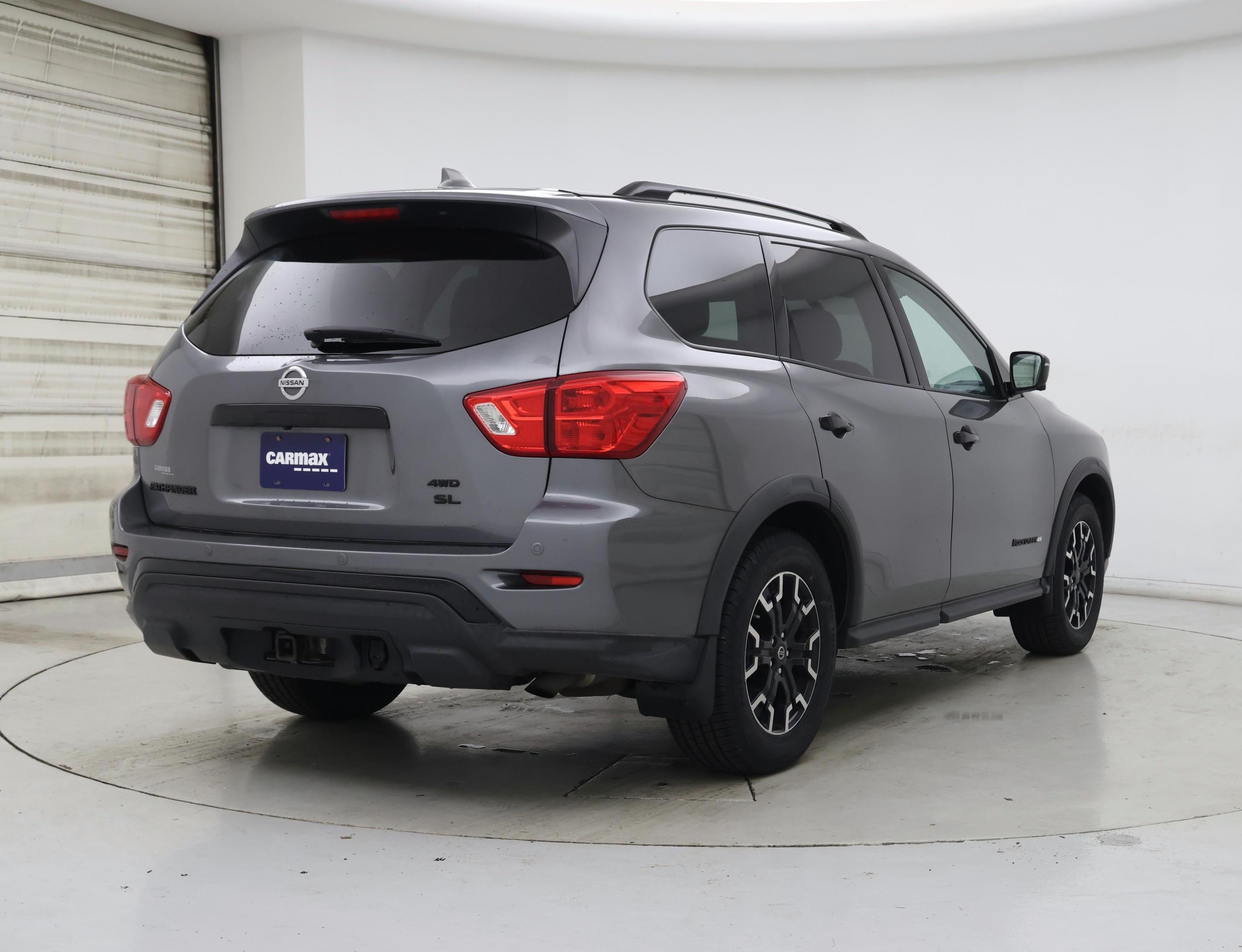 Thumbnail: 2020 Nissan Pathfinder - 8