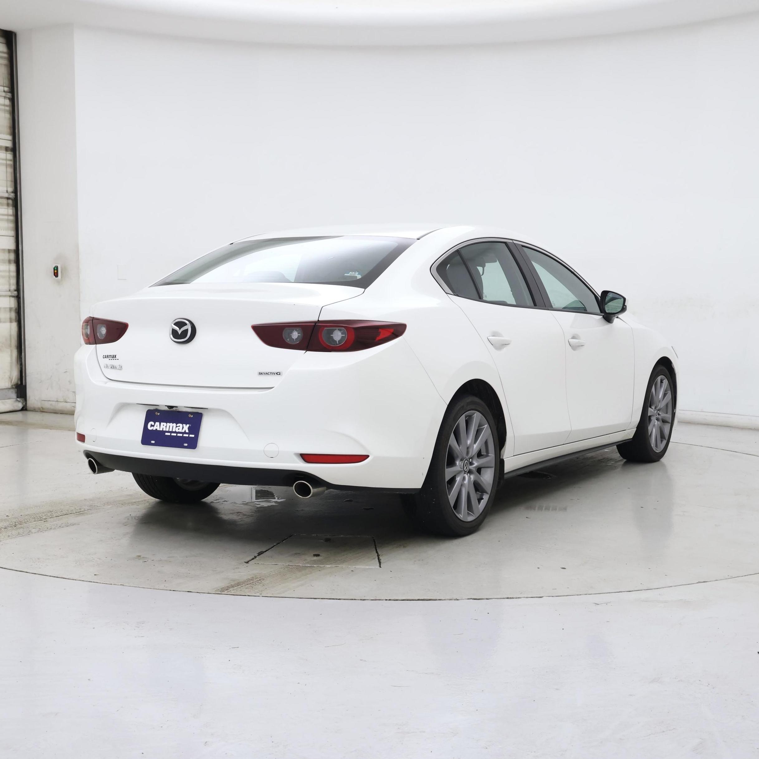 Thumbnail: 2022 Mazda Mazda3 - 8