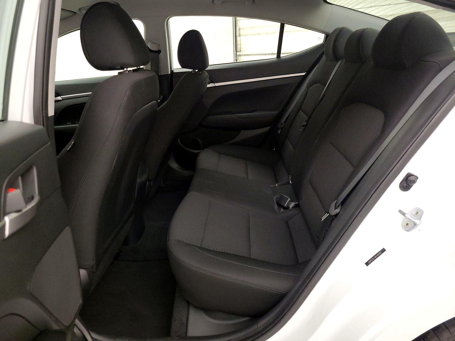 Thumbnail: 2019 Hyundai Elantra - 19