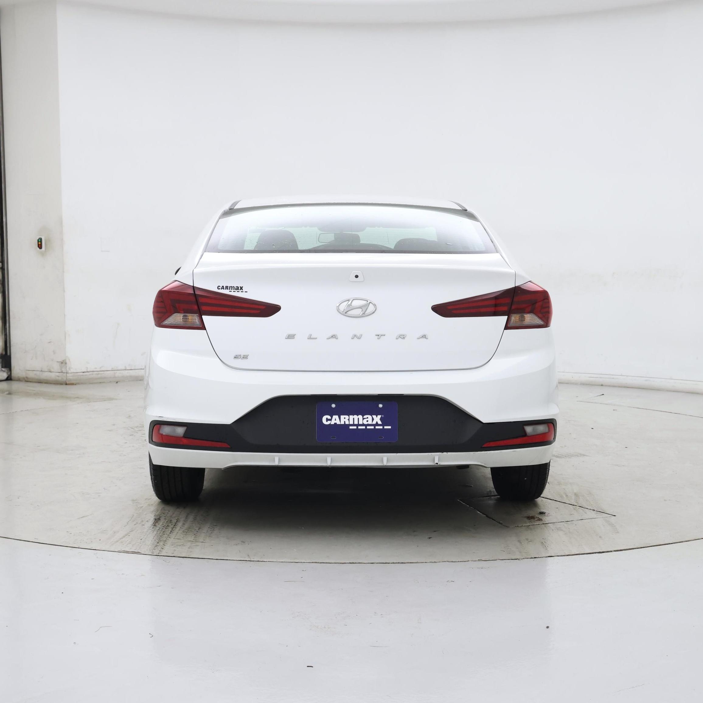 Thumbnail: 2019 Hyundai Elantra - 6