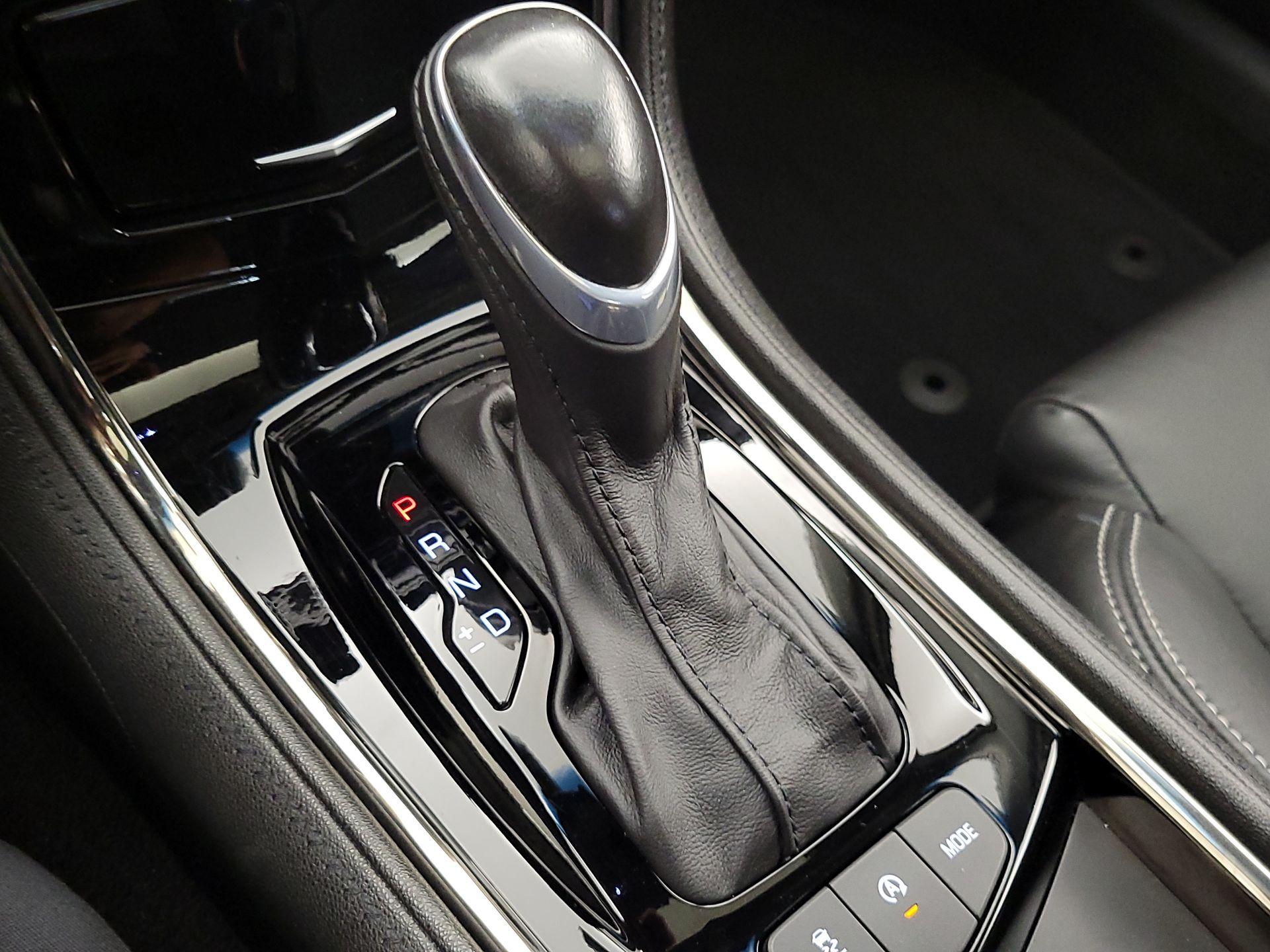 Thumbnail: 2016 Cadillac ATS - 17