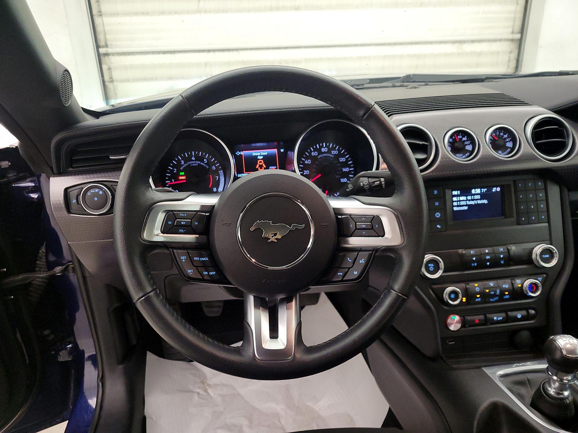 Thumbnail: 2020 Ford Mustang - 10