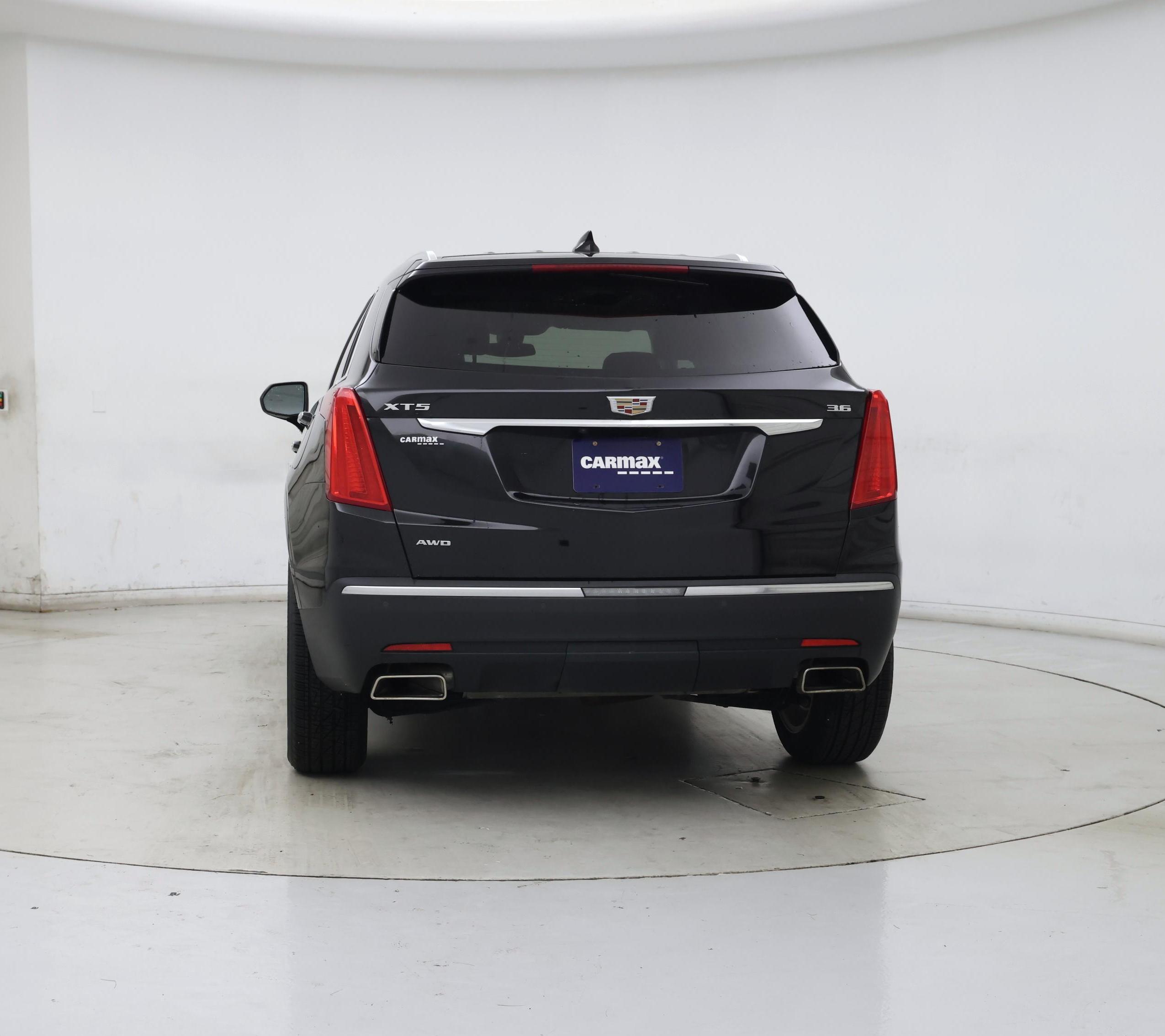 Thumbnail: 2018 Cadillac XT5 - 6