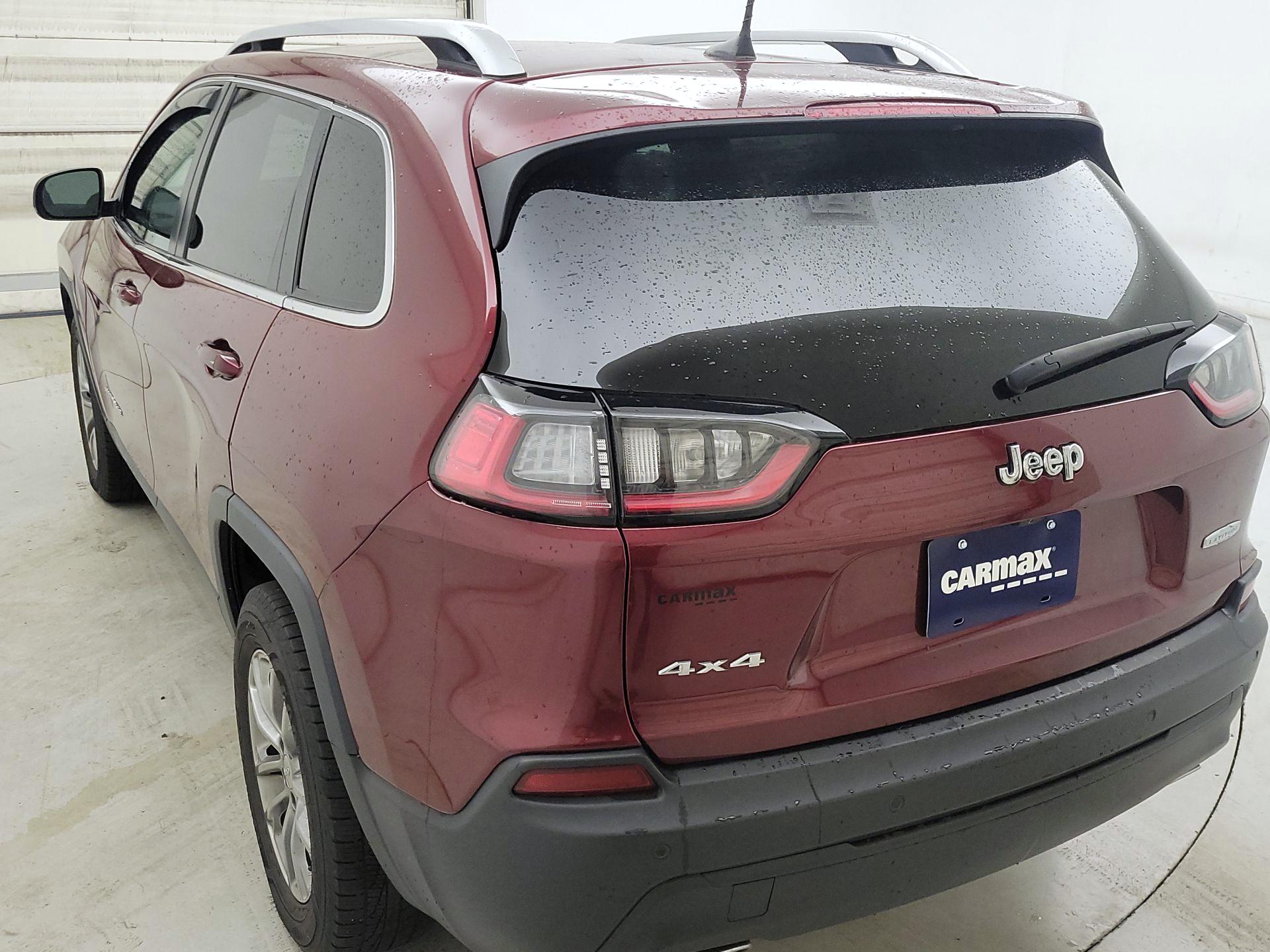 Thumbnail: 2019 Jeep Cherokee - 7