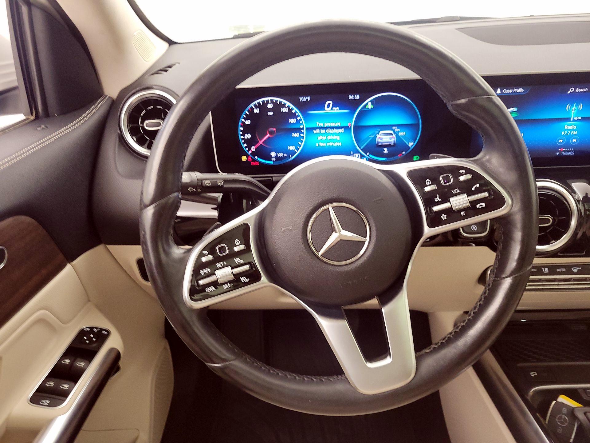 Thumbnail: 2021 Mercedes-Benz GLA - 10