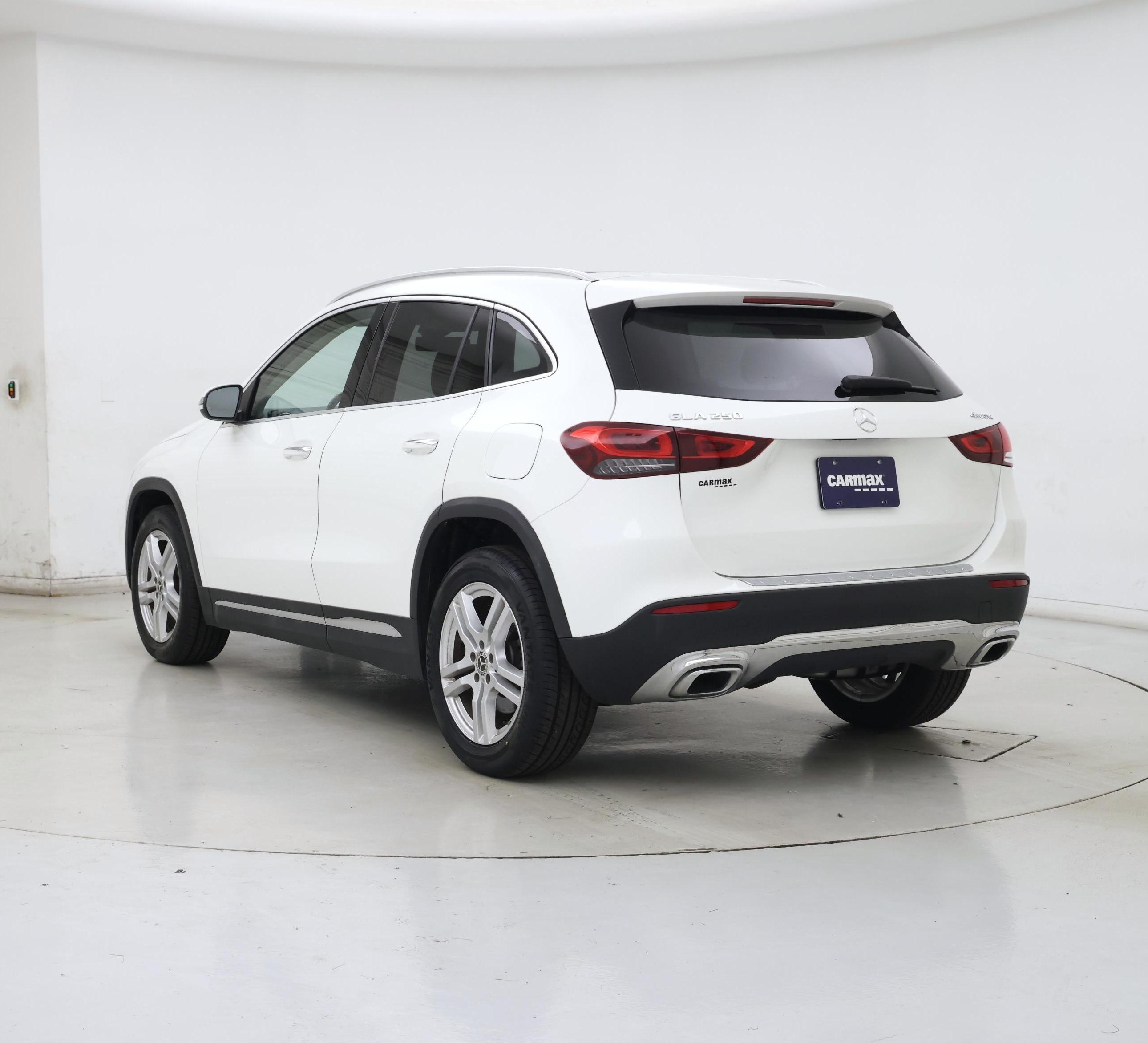 Thumbnail: 2021 Mercedes-Benz GLA - 2