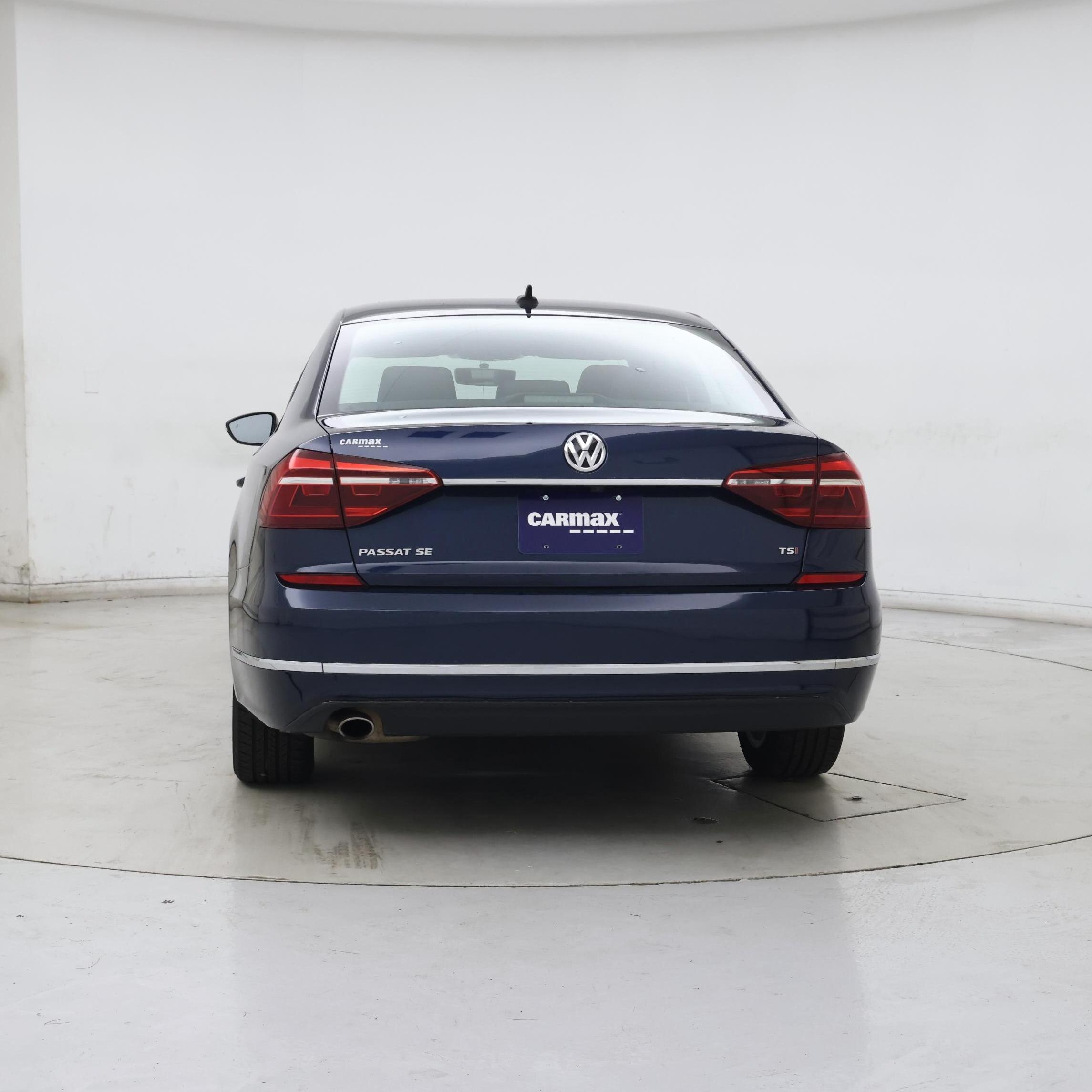 Thumbnail: 2018 Volkswagen Passat - 6