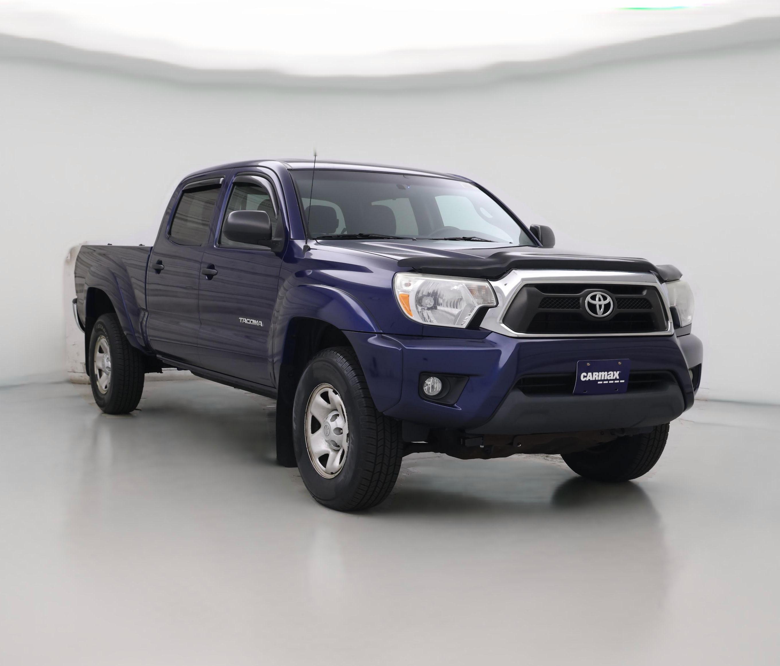 Thumbnail: 2015 Toyota Tacoma - 1