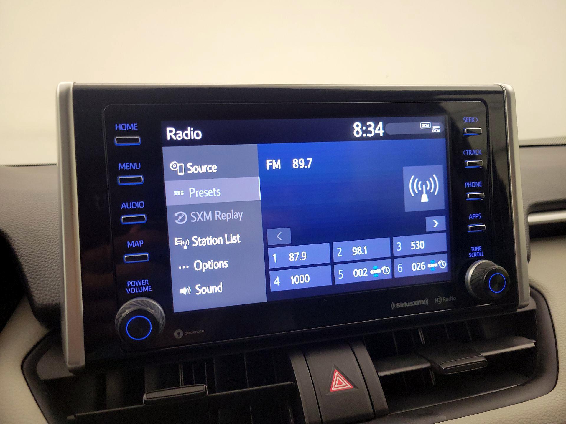 Thumbnail: 2020 Toyota RAV4 - 15