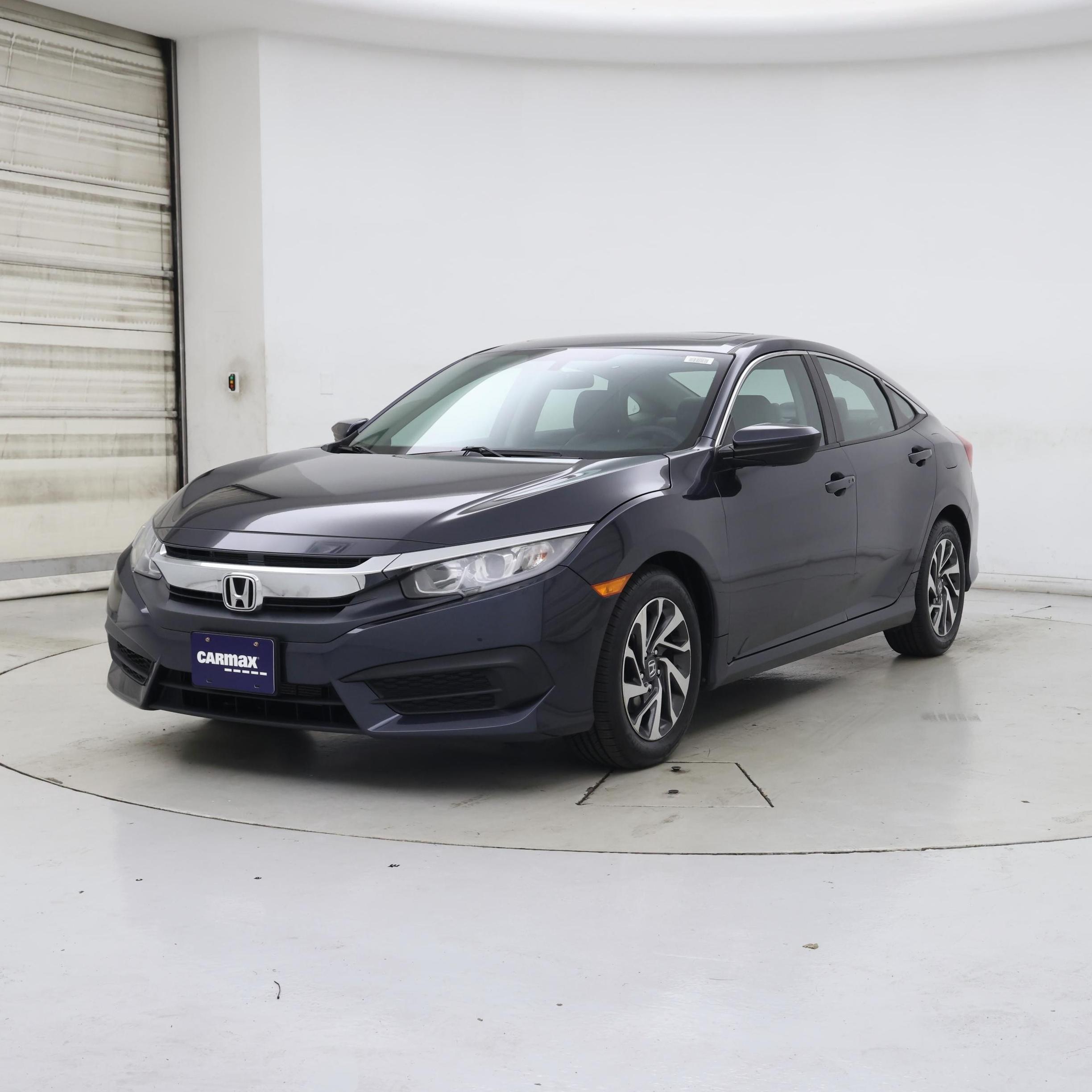 Thumbnail: 2017 Honda Civic - 4