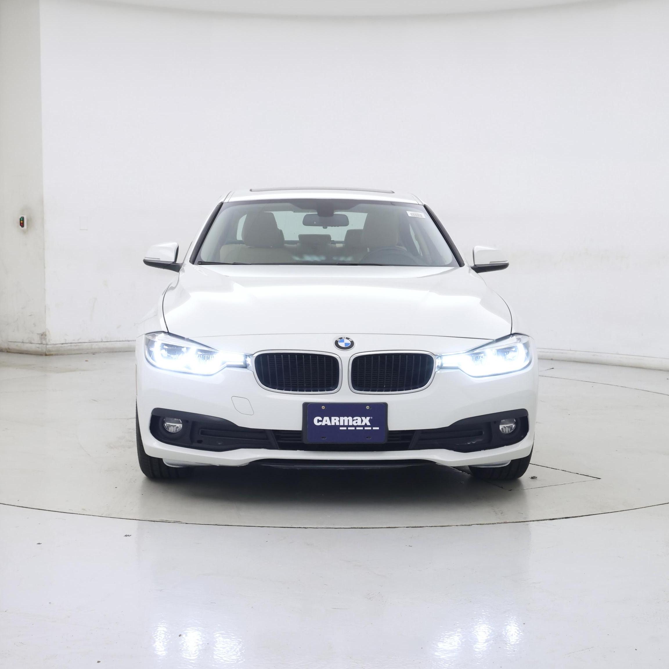 Thumbnail: 2018 BMW 3 Series - 5