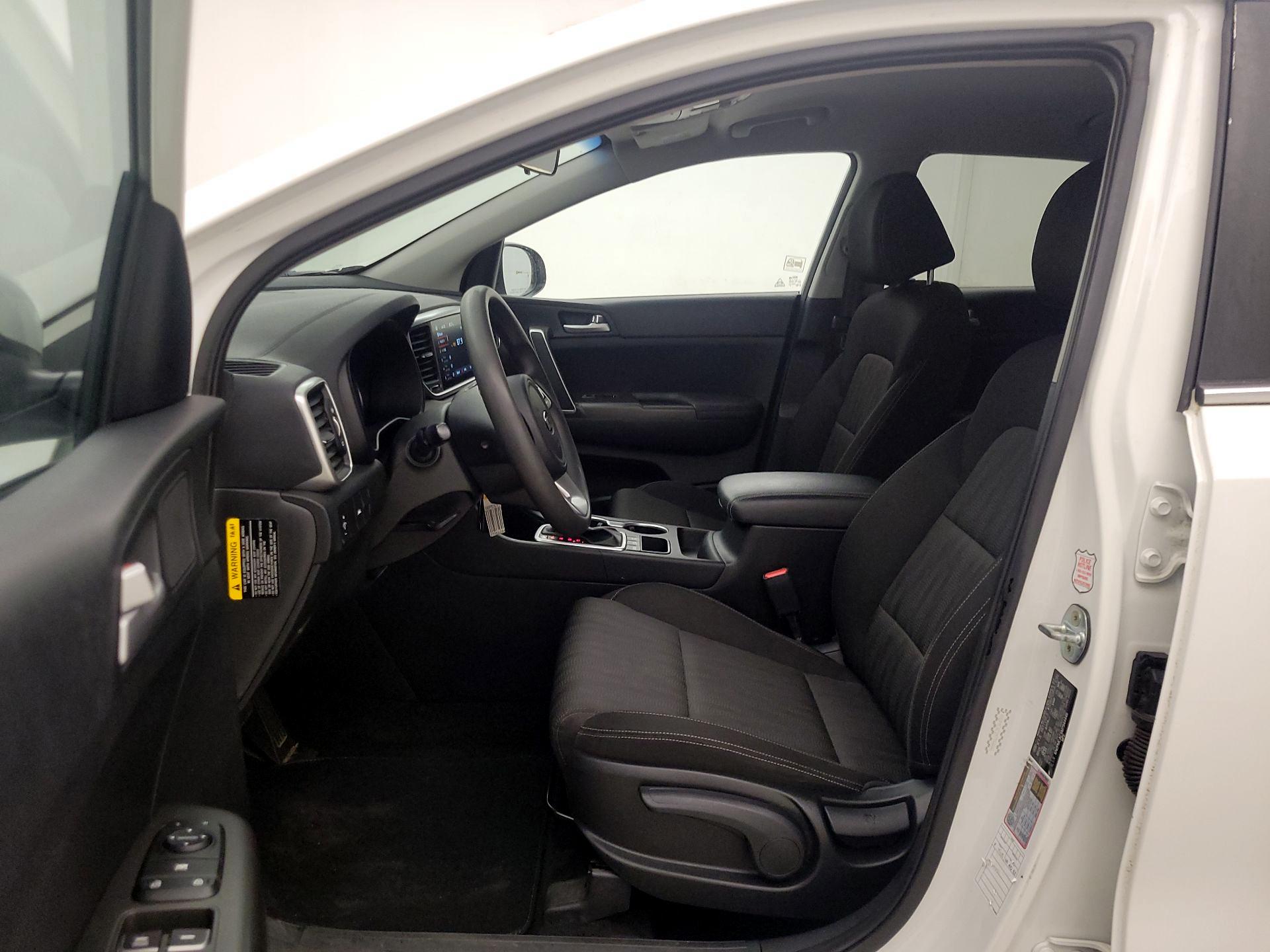 Thumbnail: 2021 Kia Sportage - 11