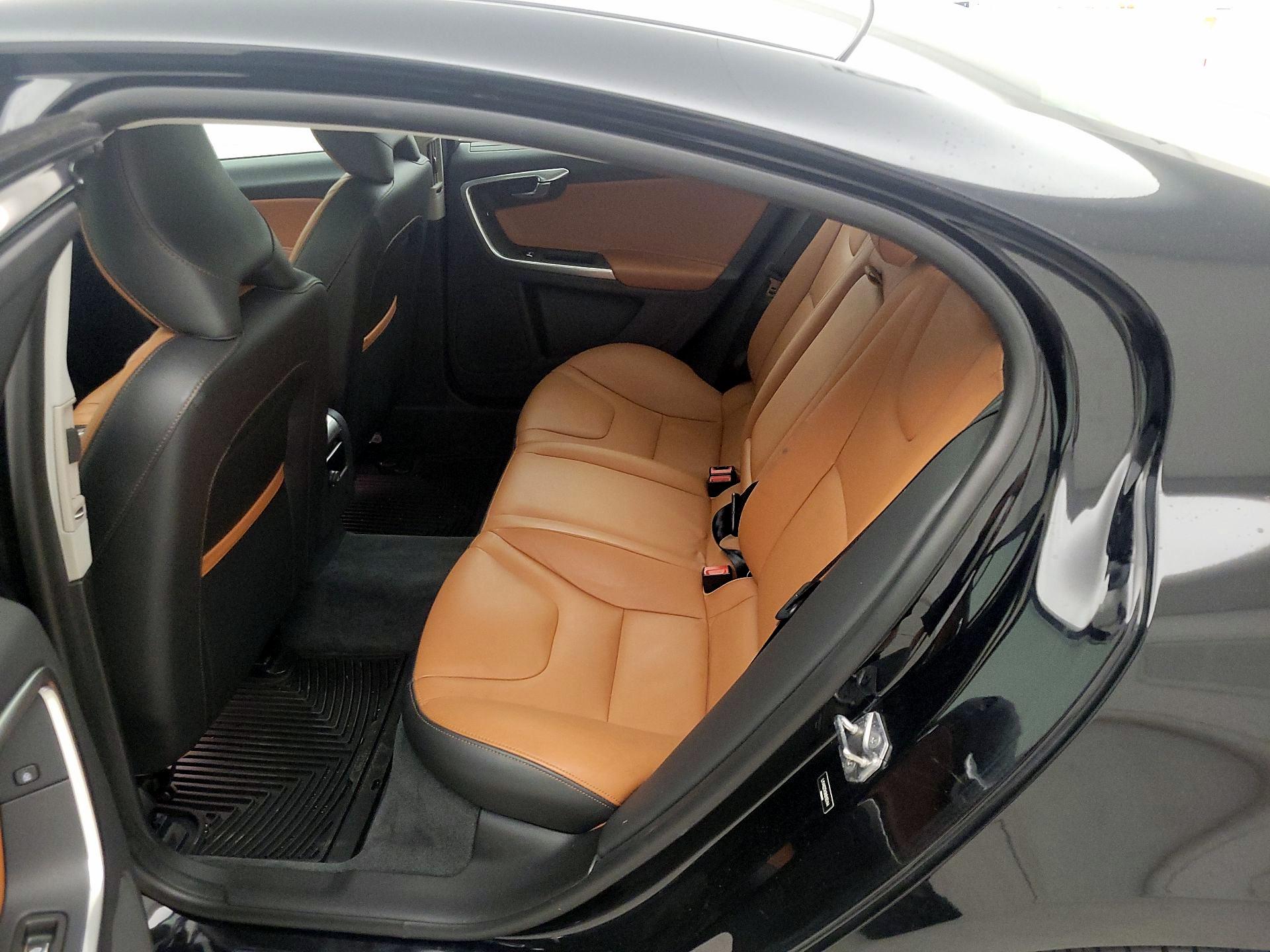 Thumbnail: 2017 Volvo S60 - 20
