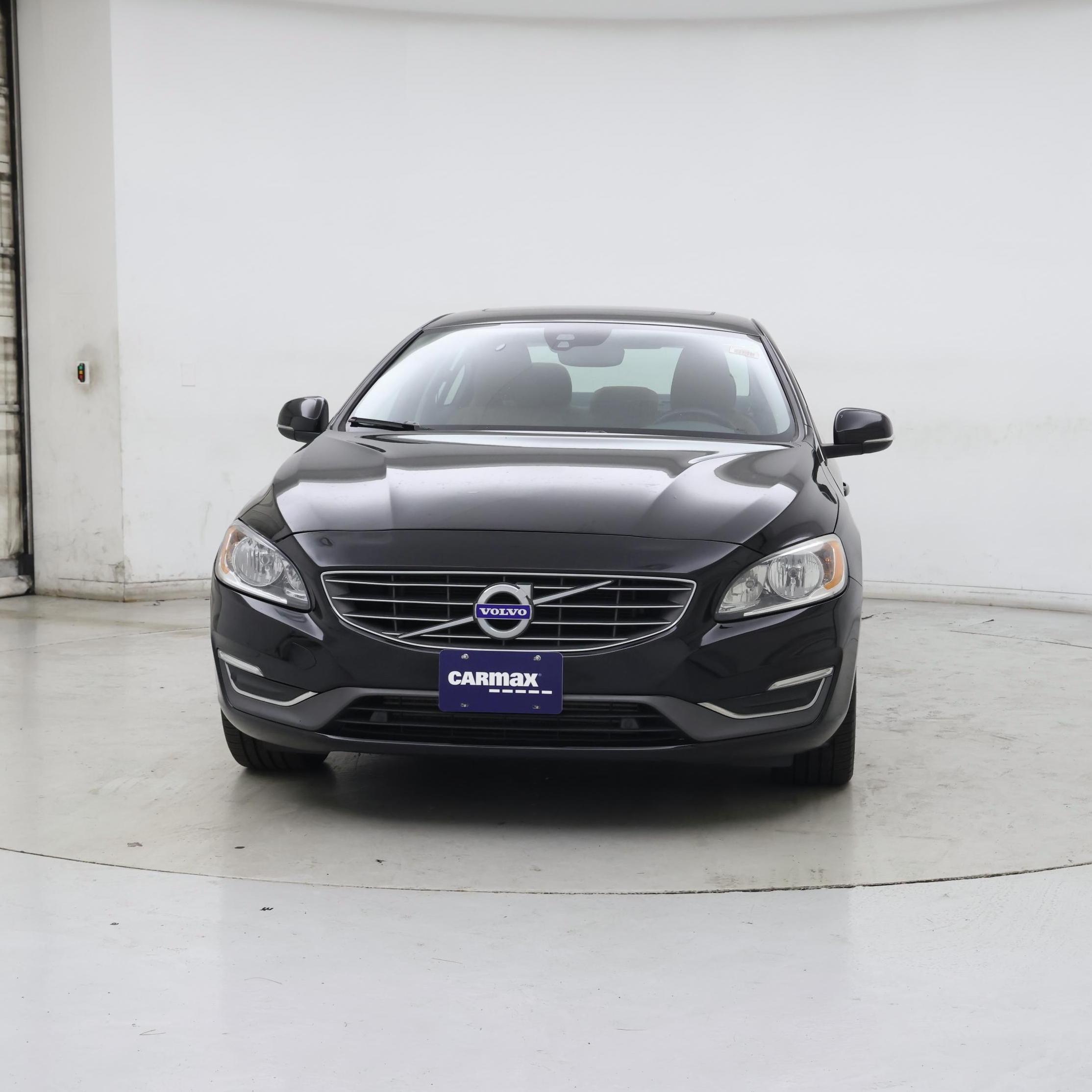 Thumbnail: 2017 Volvo S60 - 5