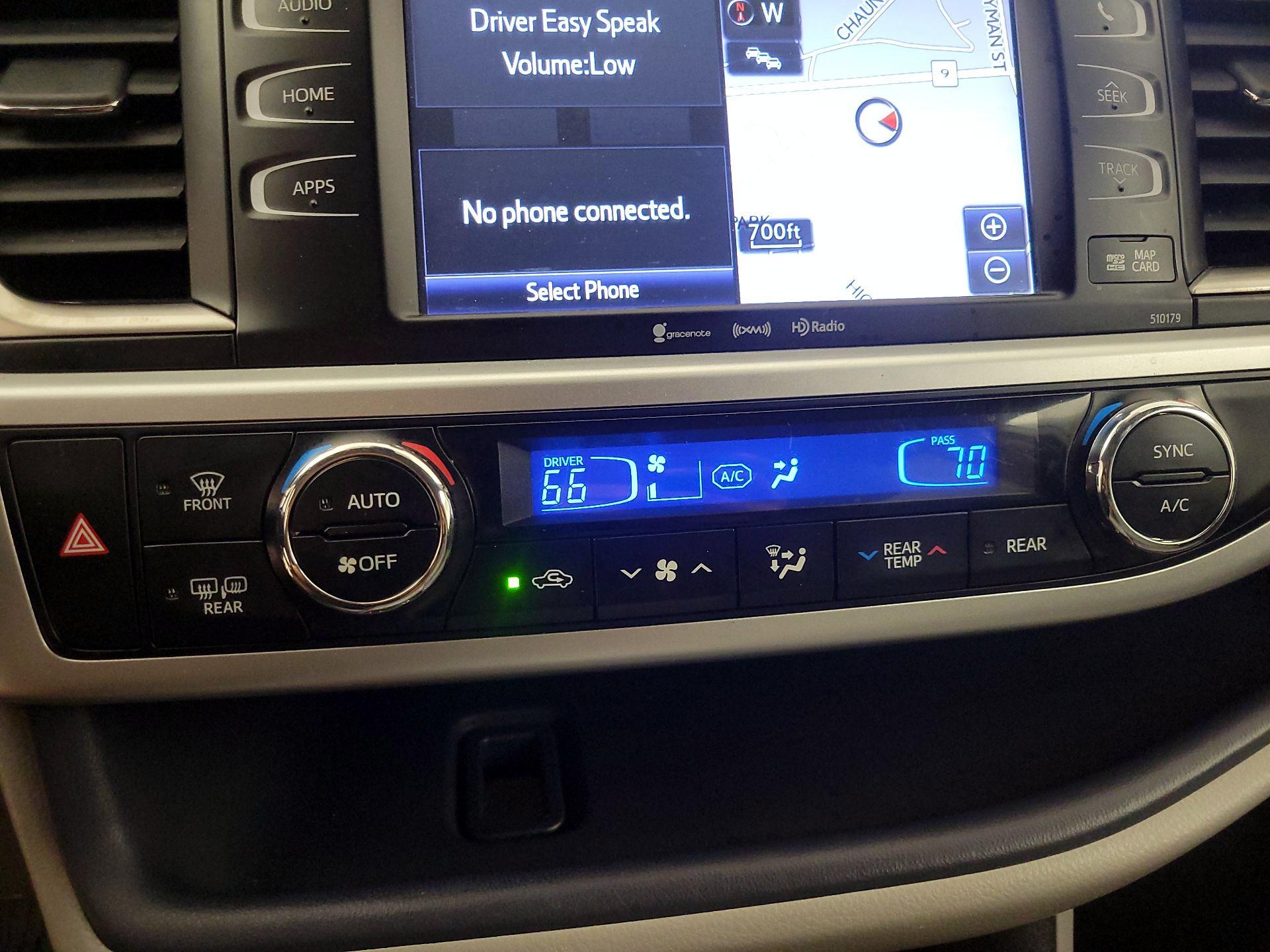Thumbnail: 2018 Toyota Highlander - 17