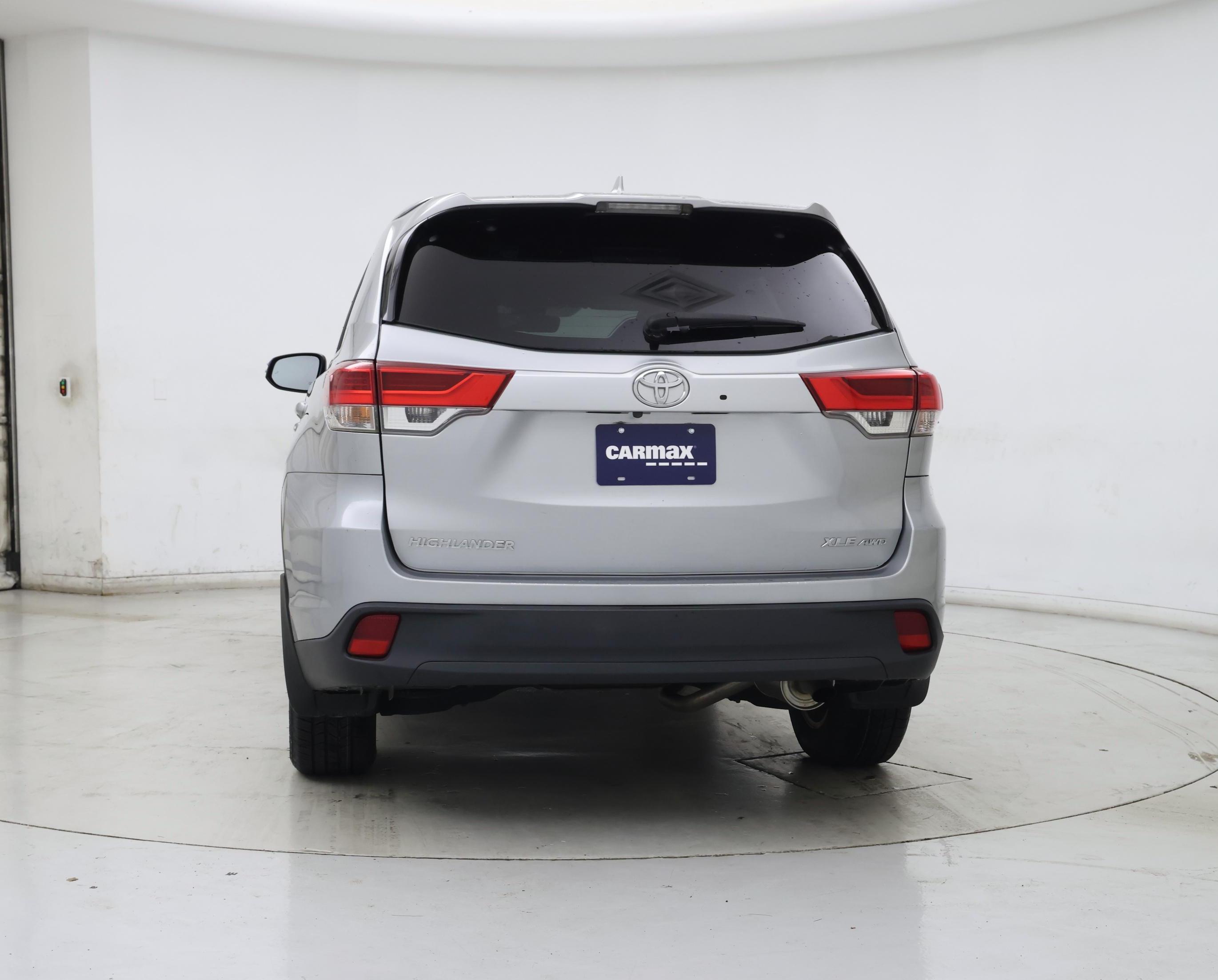 Thumbnail: 2018 Toyota Highlander - 6