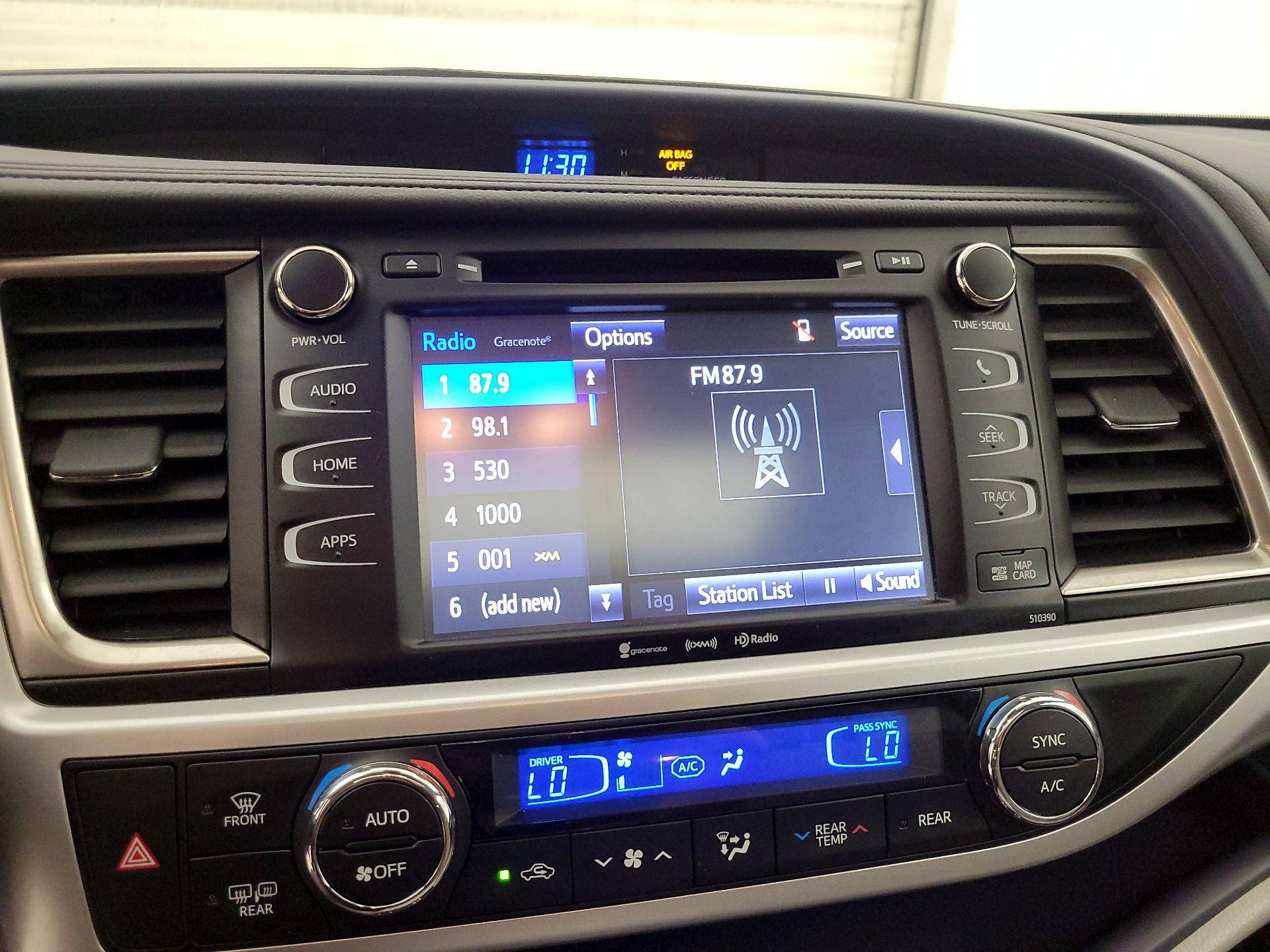 Thumbnail: 2019 Toyota Highlander - 13