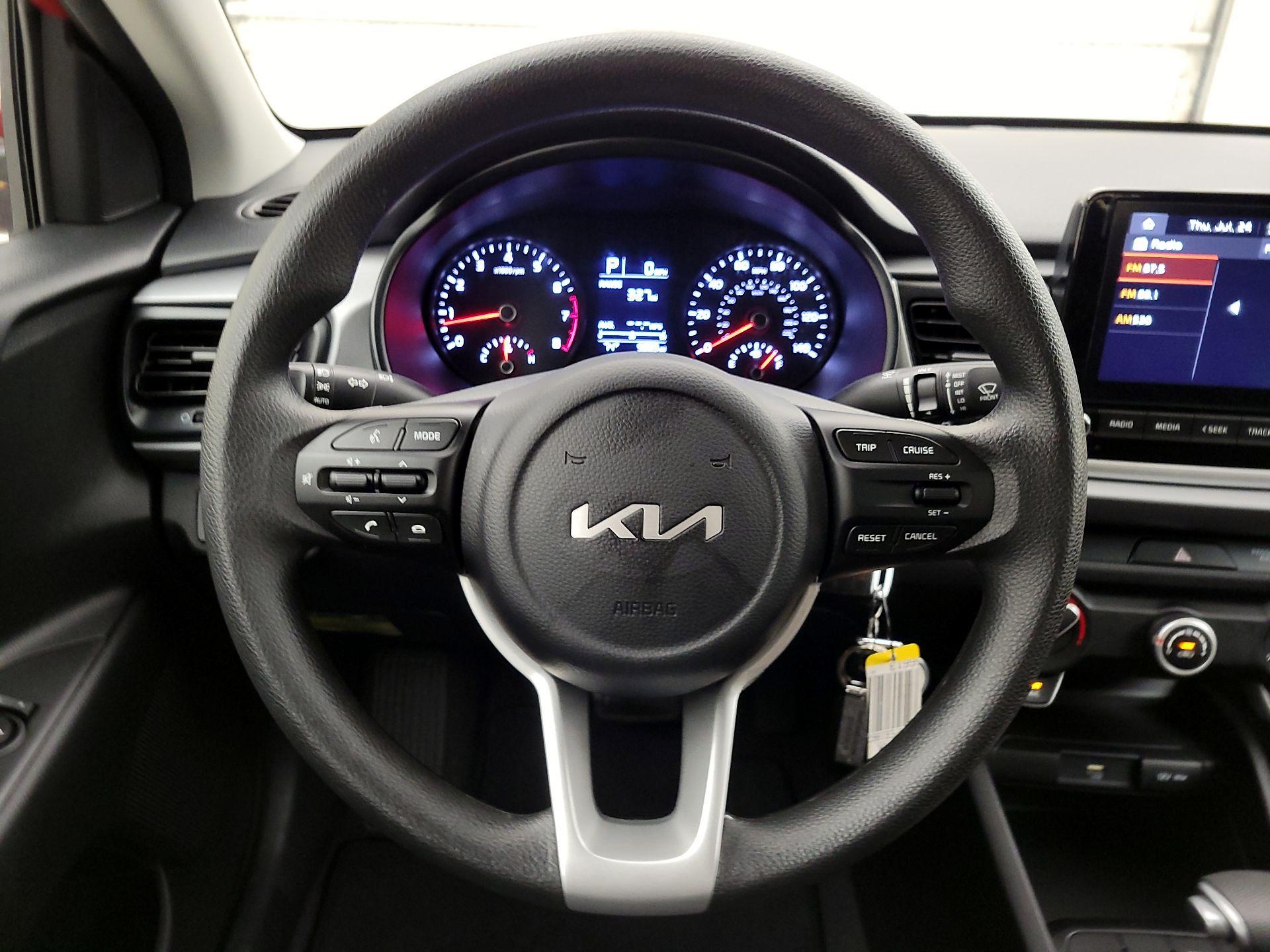 Thumbnail: 2023 Kia Rio - 10