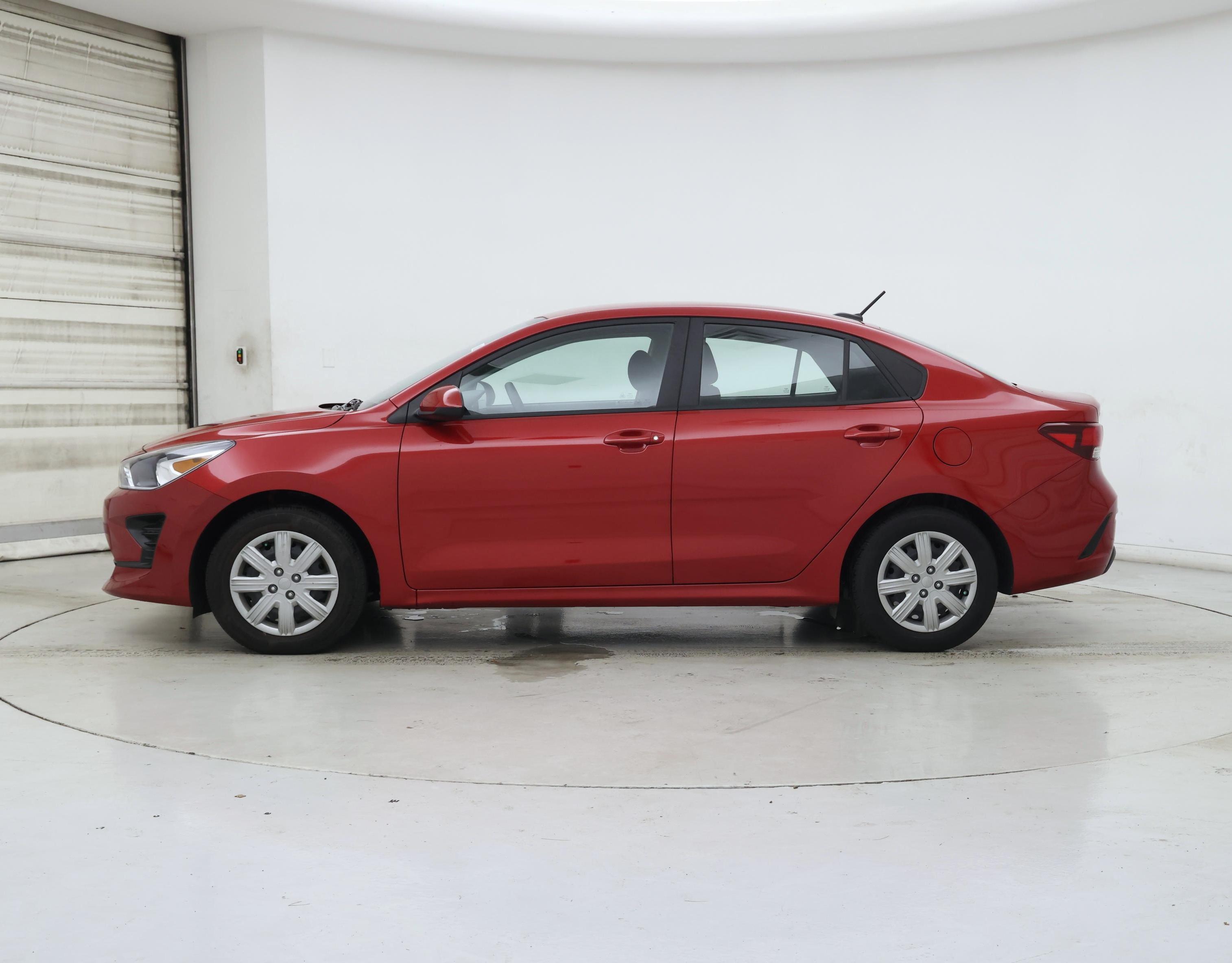 Thumbnail: 2023 Kia Rio - 3