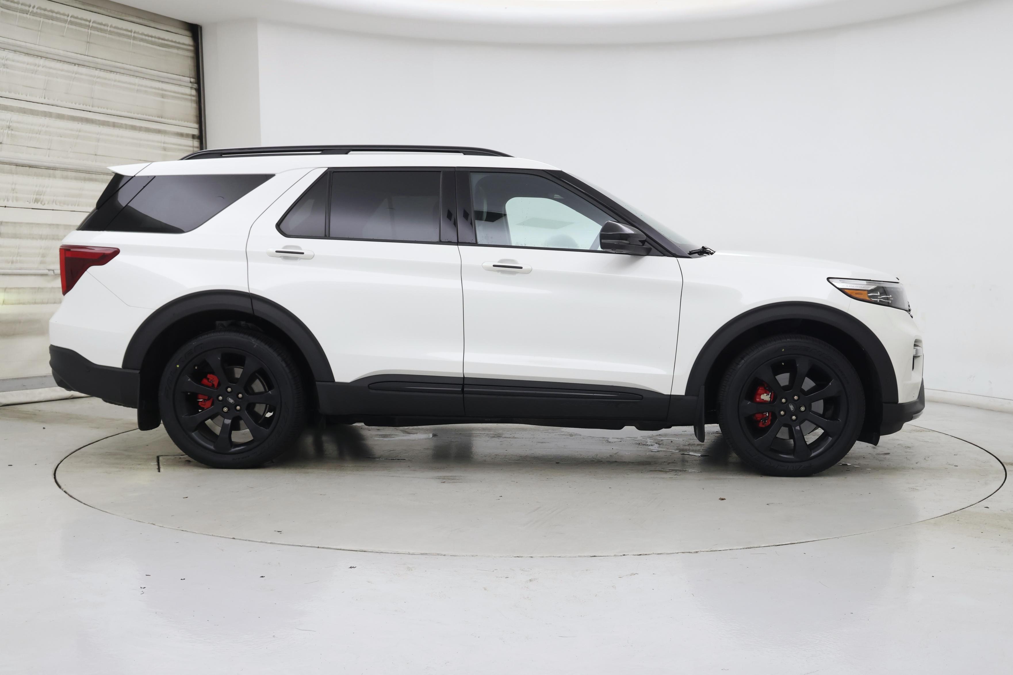 Thumbnail: 2020 Ford Explorer - 7