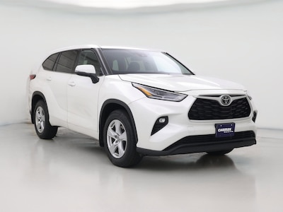 White 2021 Toyota Highlander LE
