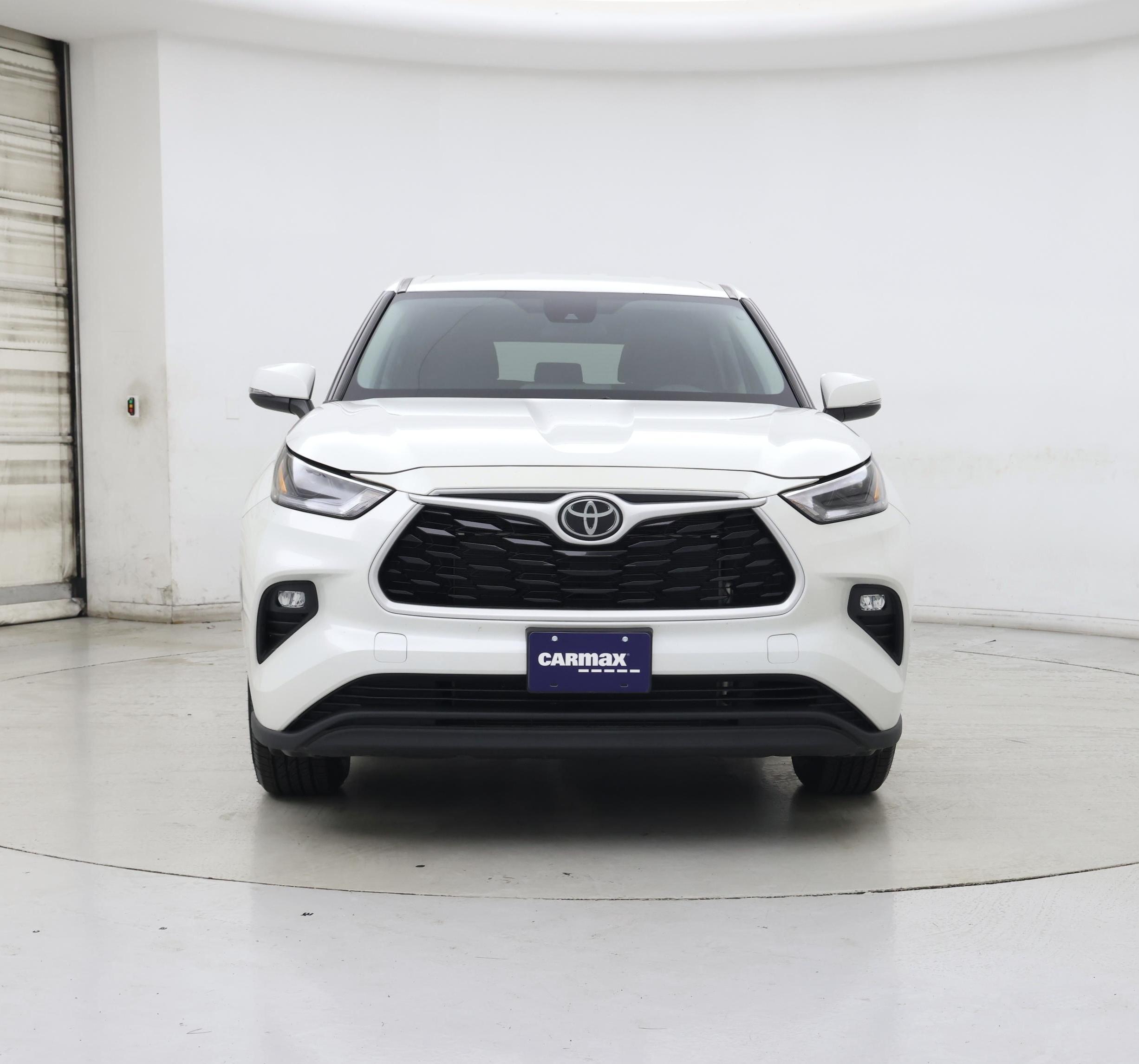 Thumbnail: 2021 Toyota Highlander - 5