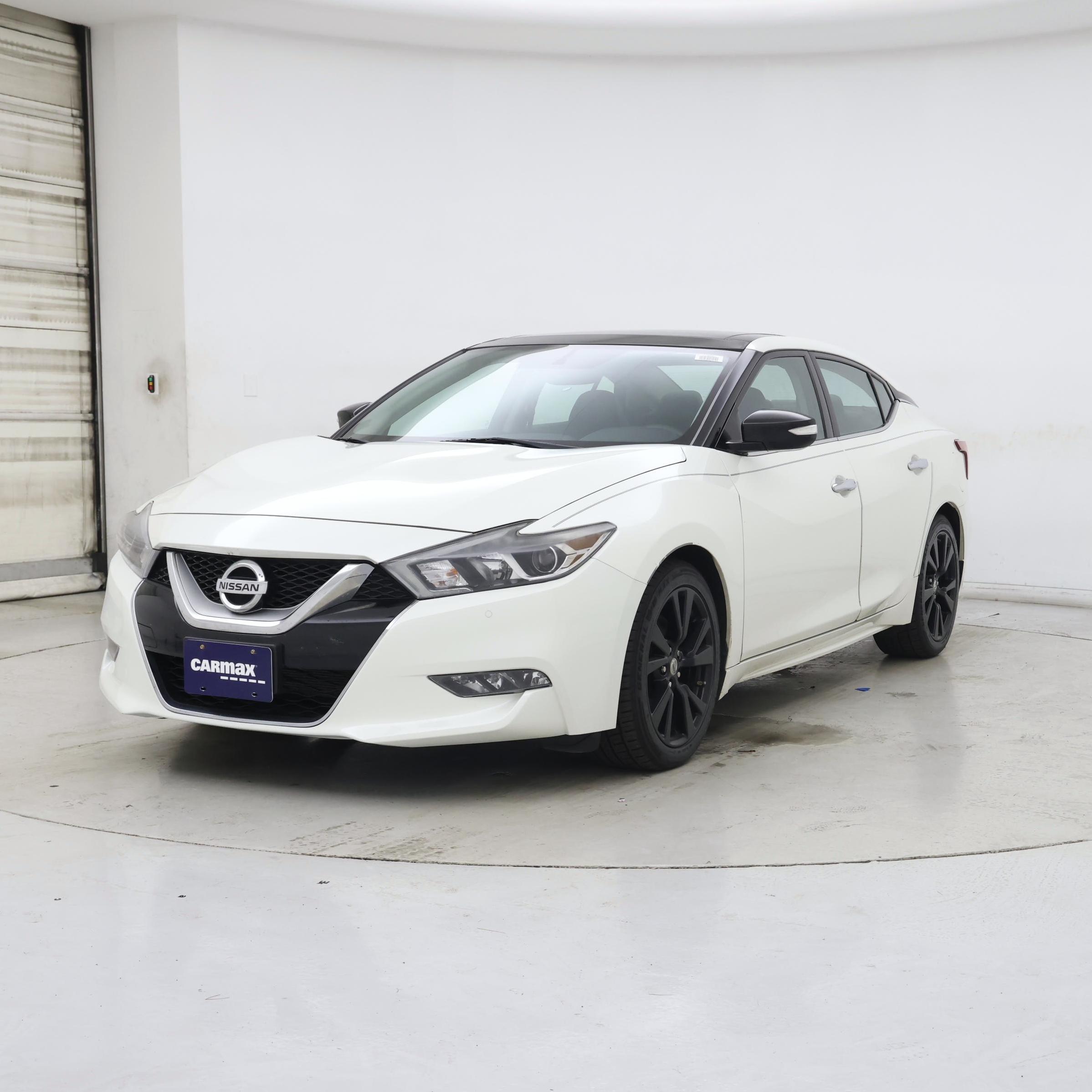 Thumbnail: 2017 Nissan Maxima - 4
