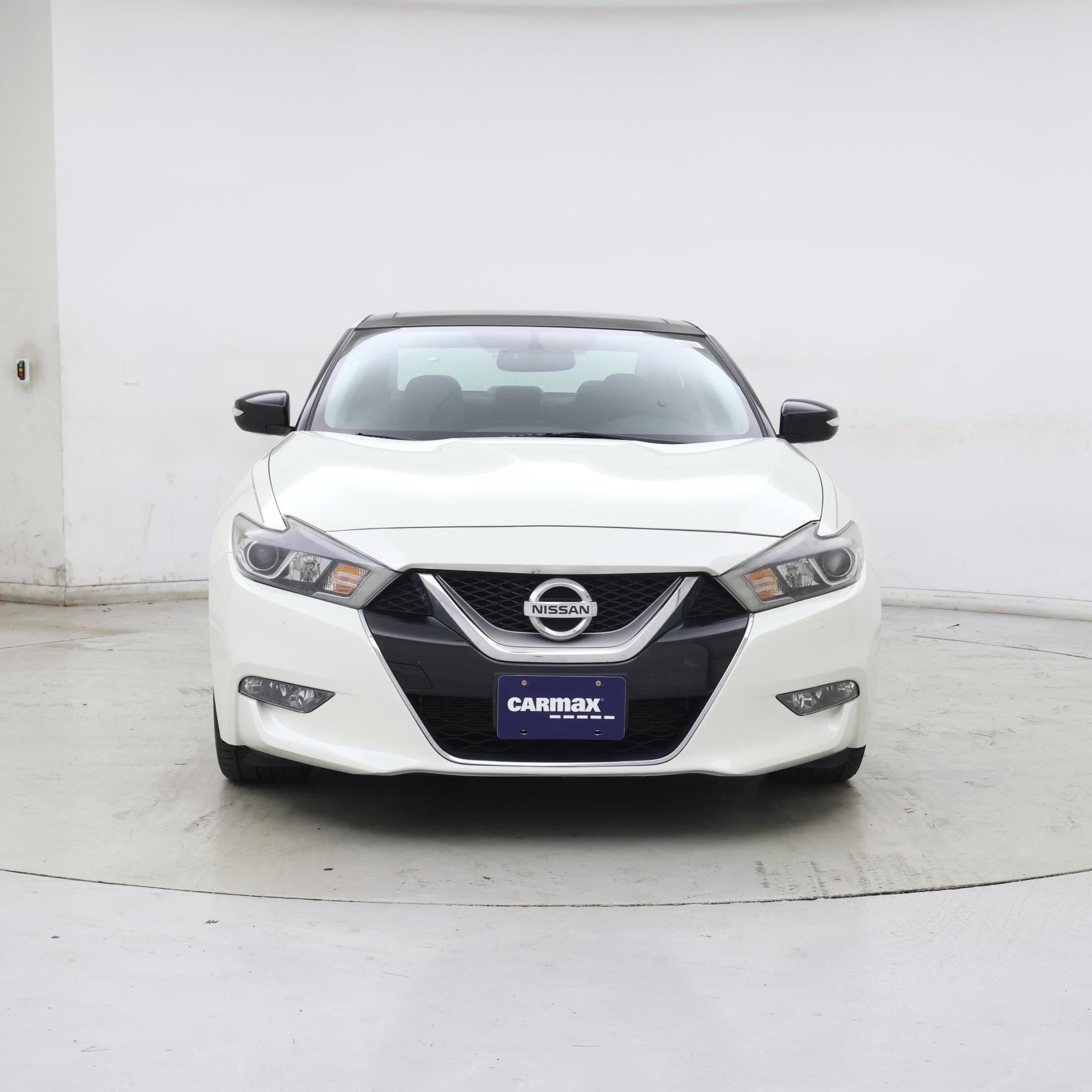 Thumbnail: 2017 Nissan Maxima - 5