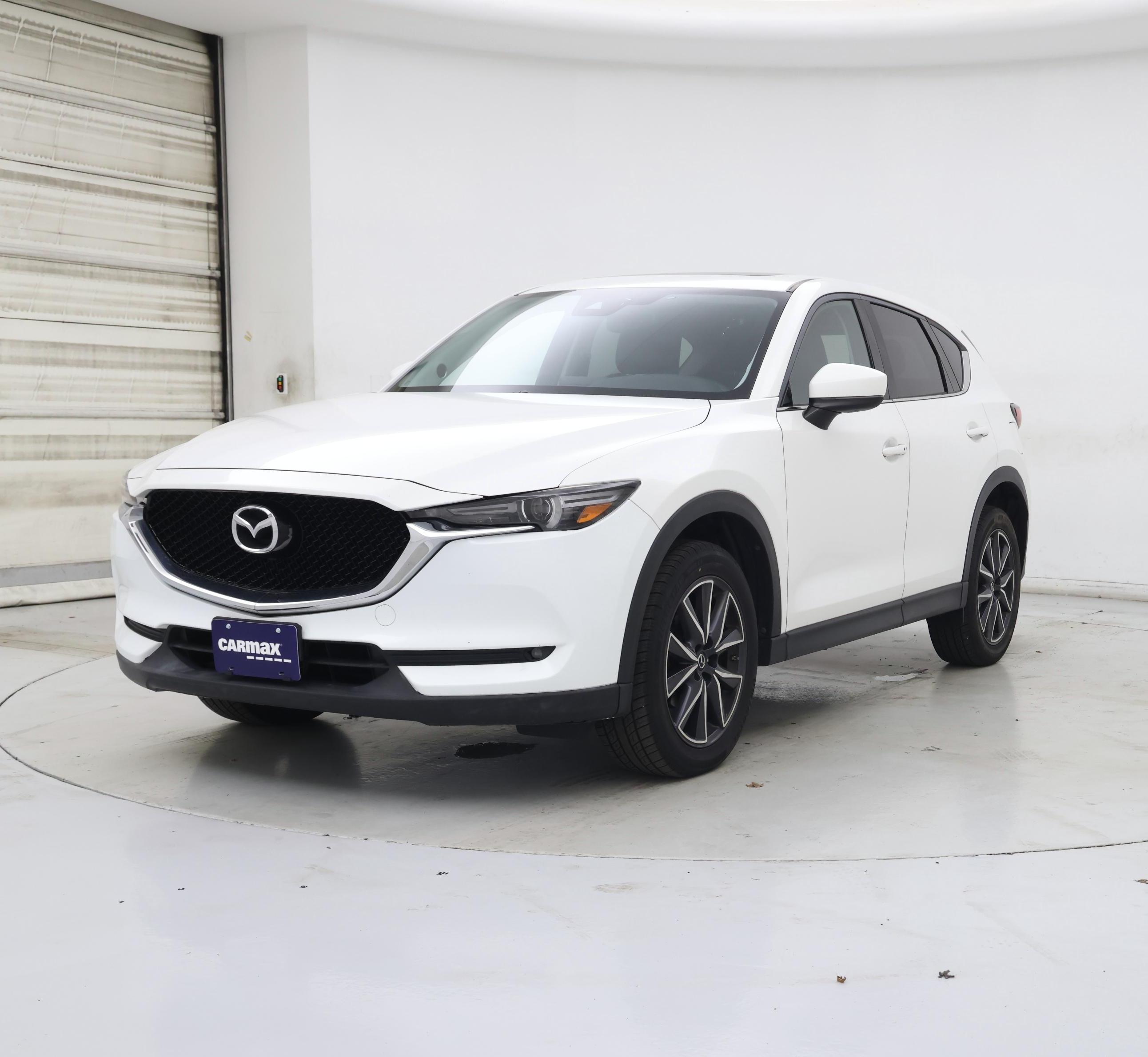 Thumbnail: 2017 Mazda CX-5 - 4