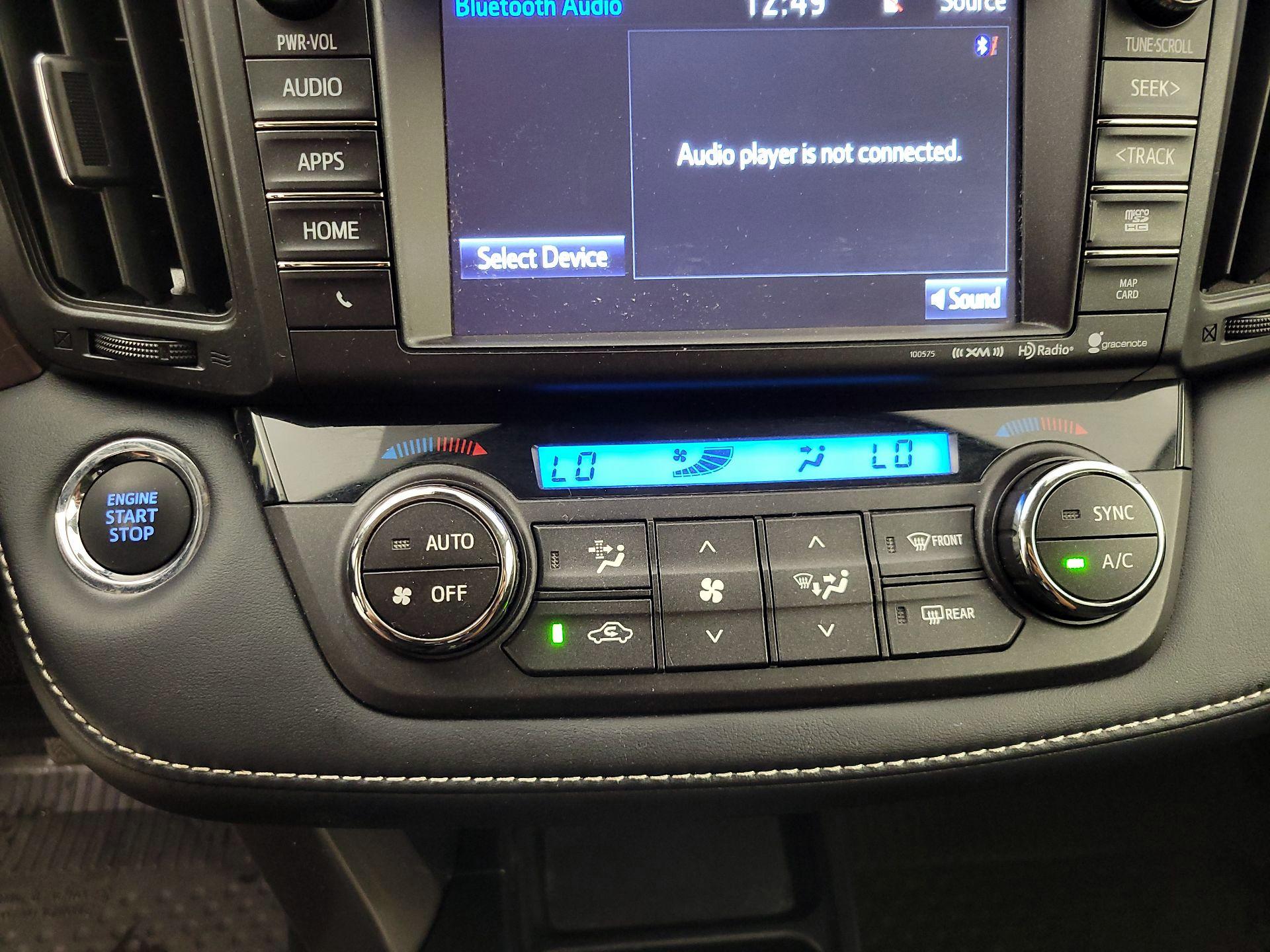 Thumbnail: 2018 Toyota RAV4 - 16