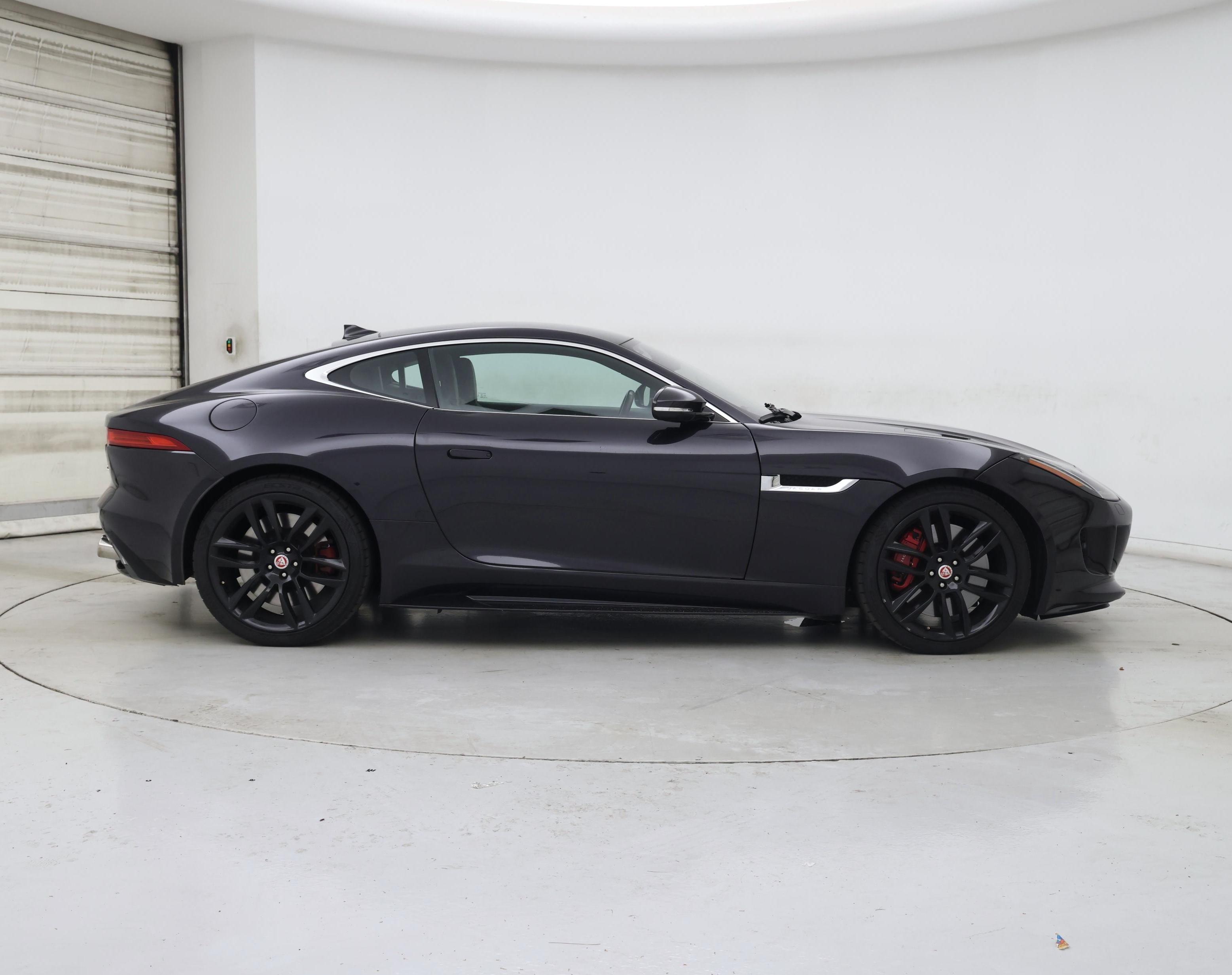 Thumbnail: 2017 Jaguar F-Type - 7