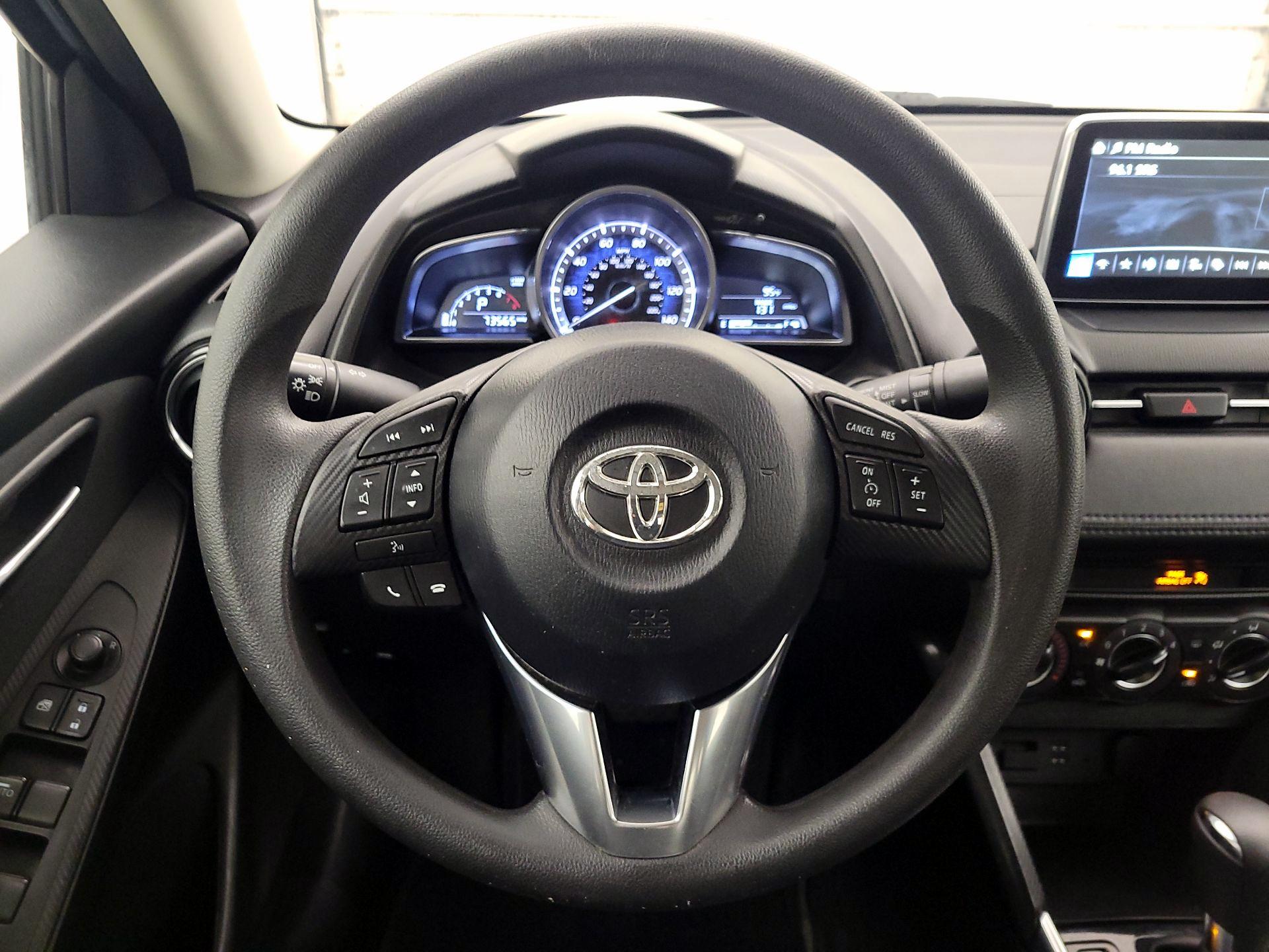 Thumbnail: 2017 Toyota Yaris iA - 10