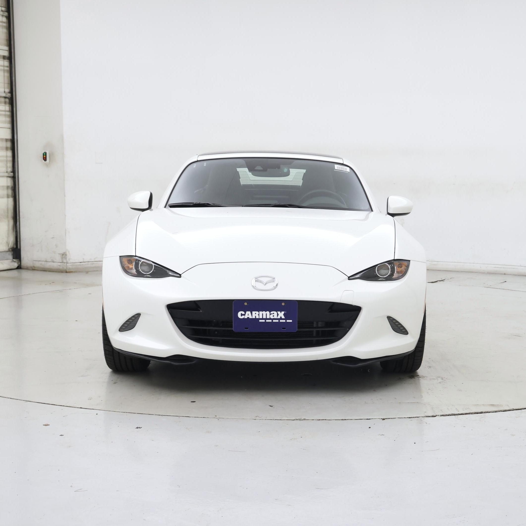 Thumbnail: 2019 Mazda MX-5 Miata - 5