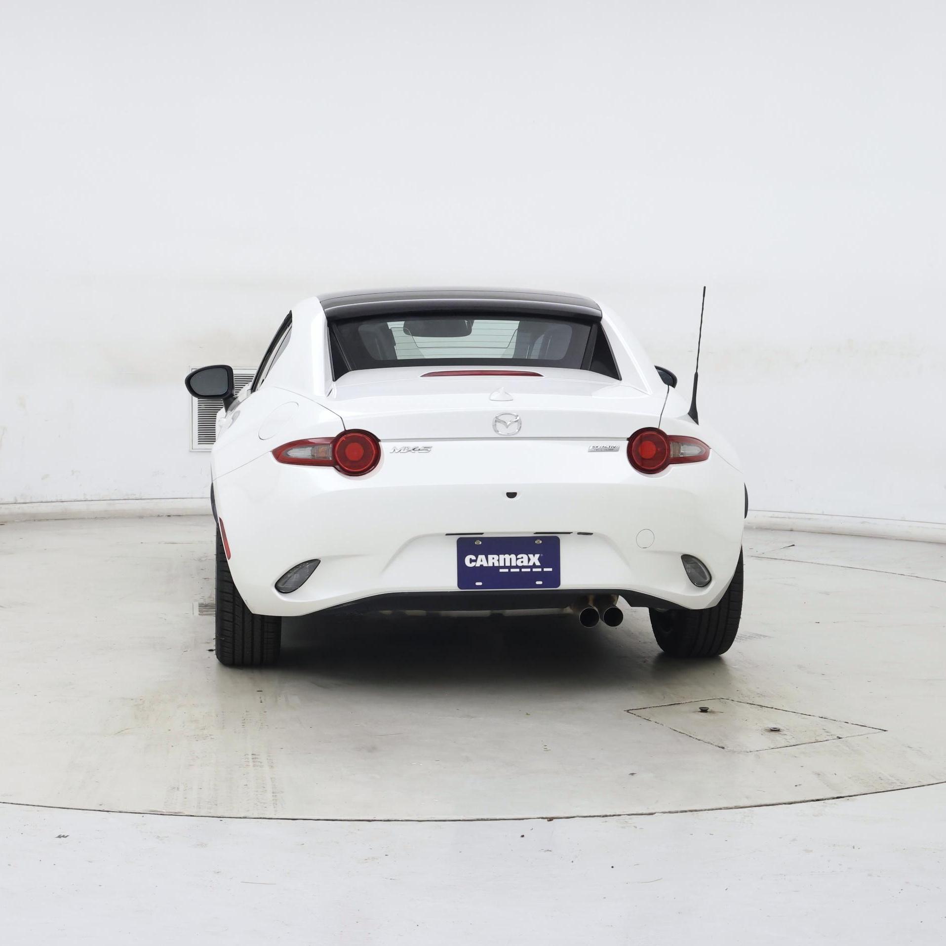 Thumbnail: 2019 Mazda MX-5 Miata - 6