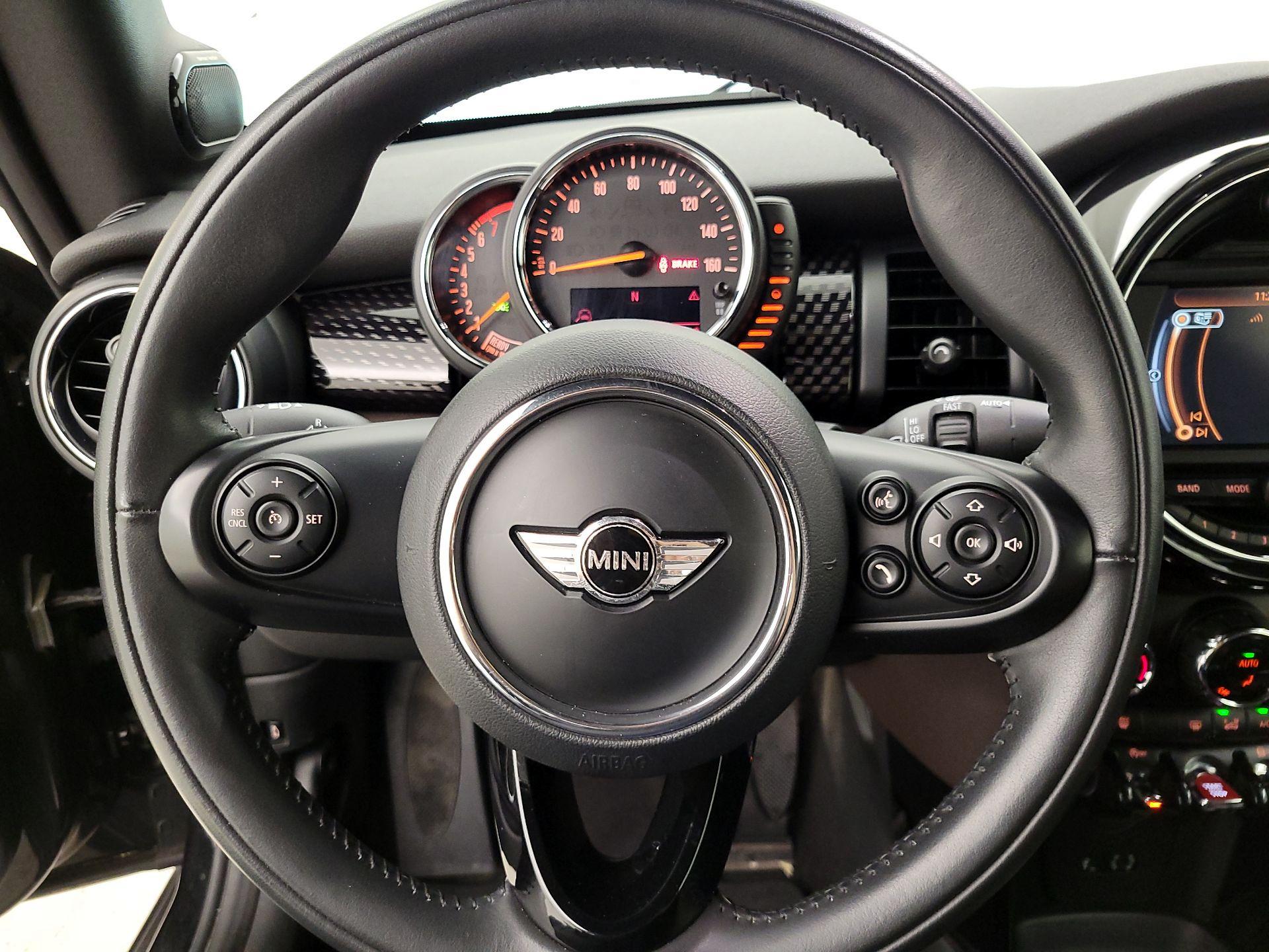 Thumbnail: 2016 MINI Cooper - 10