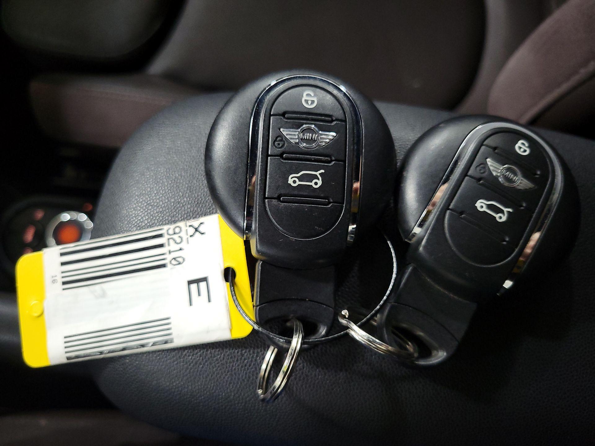Thumbnail: 2016 MINI Cooper - 20