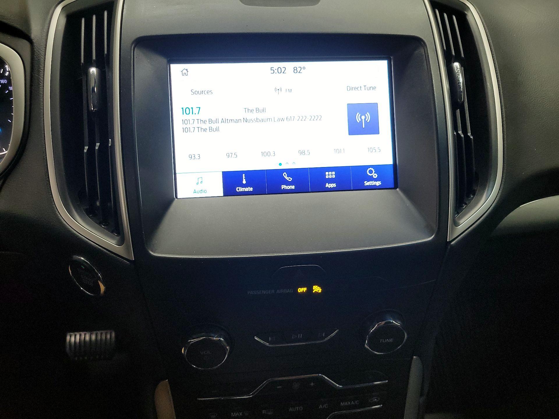 Thumbnail: 2019 Ford Edge - 15