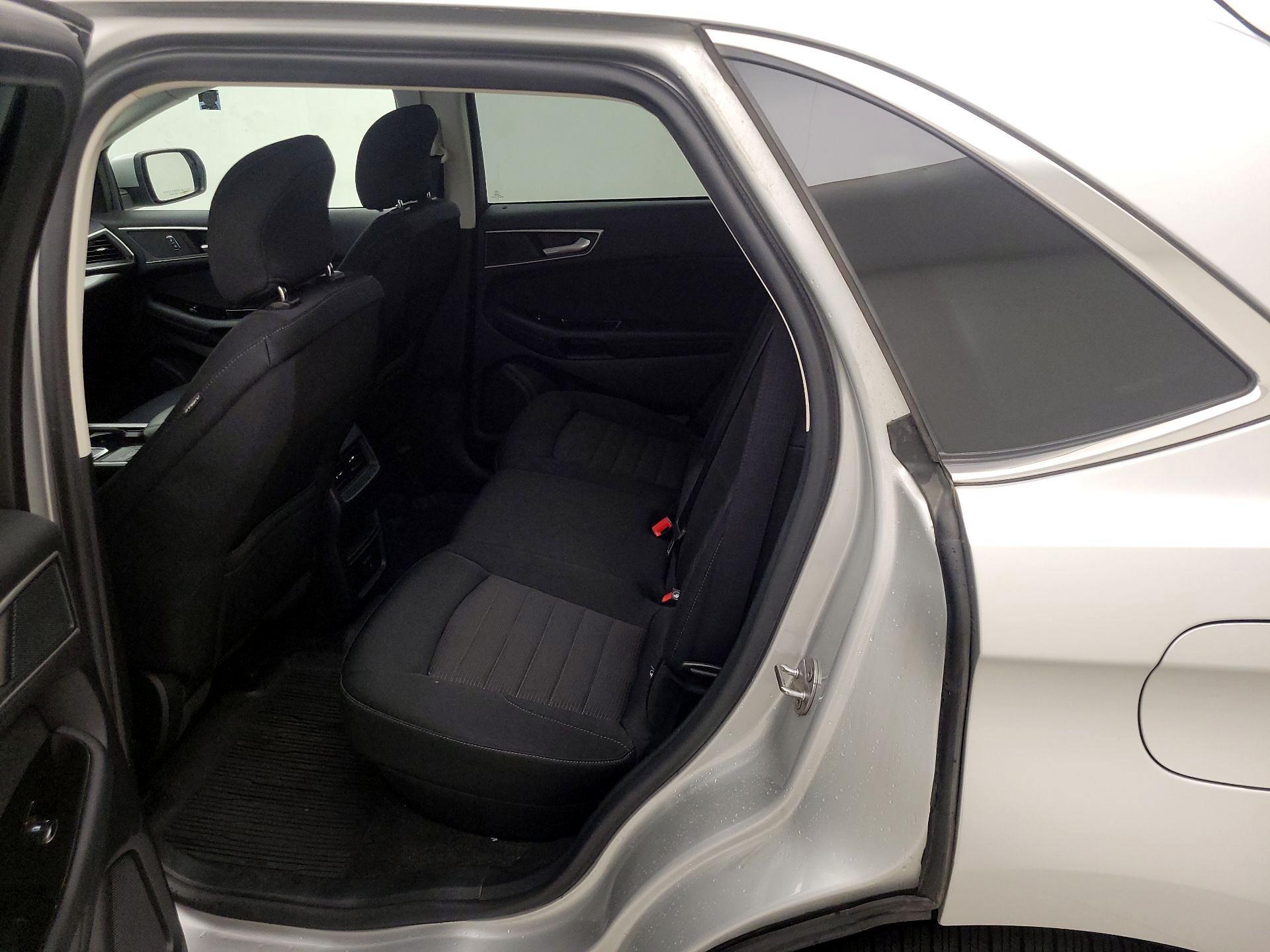 Thumbnail: 2019 Ford Edge - 19