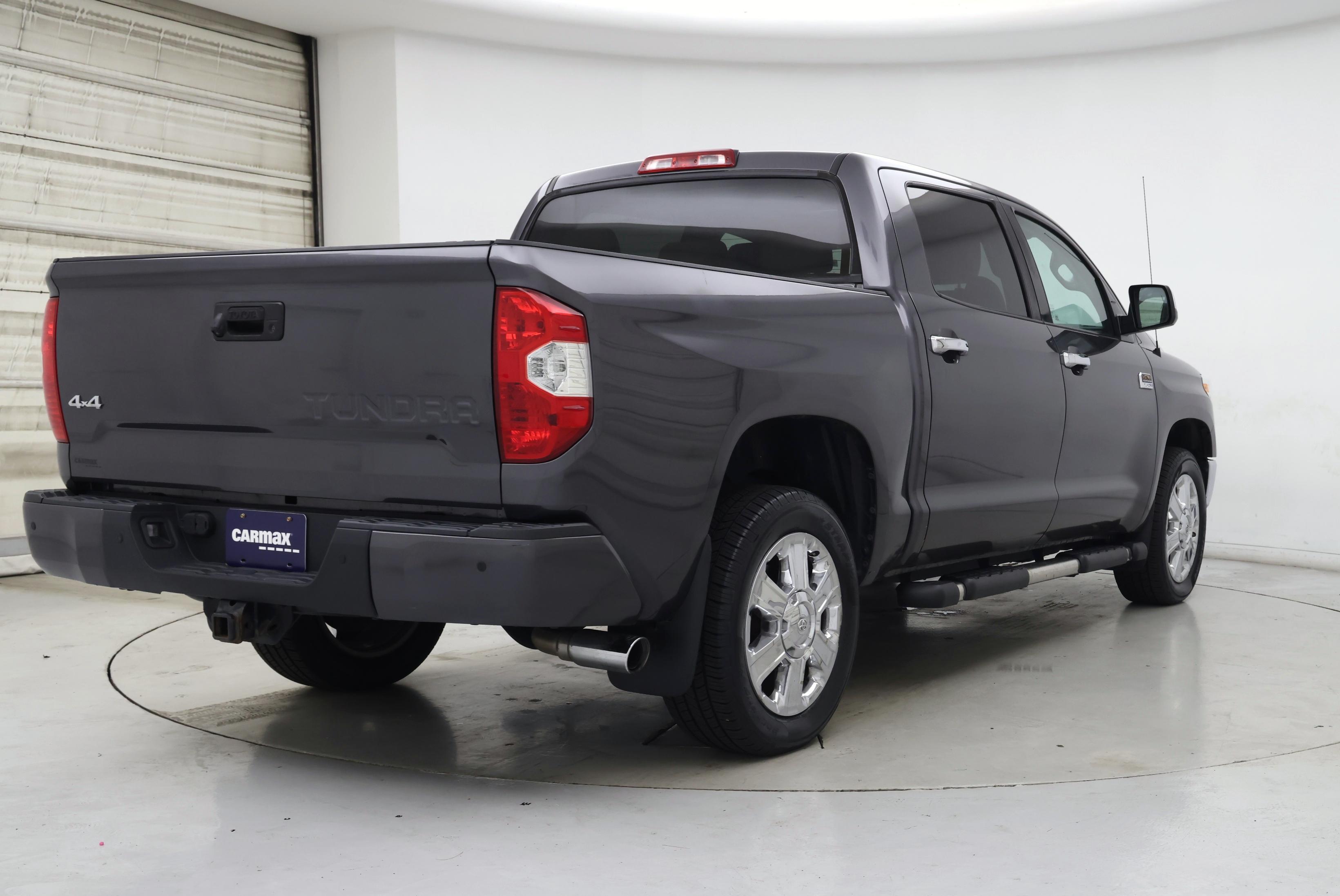 Thumbnail: 2019 Toyota Tundra - 8