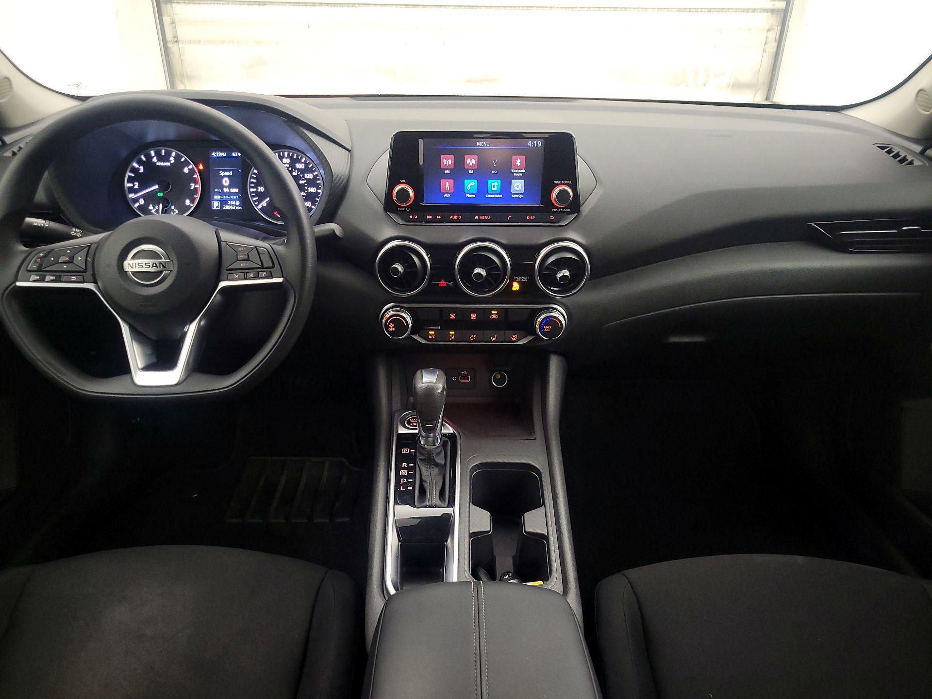 Thumbnail: 2020 Nissan Sentra - 9