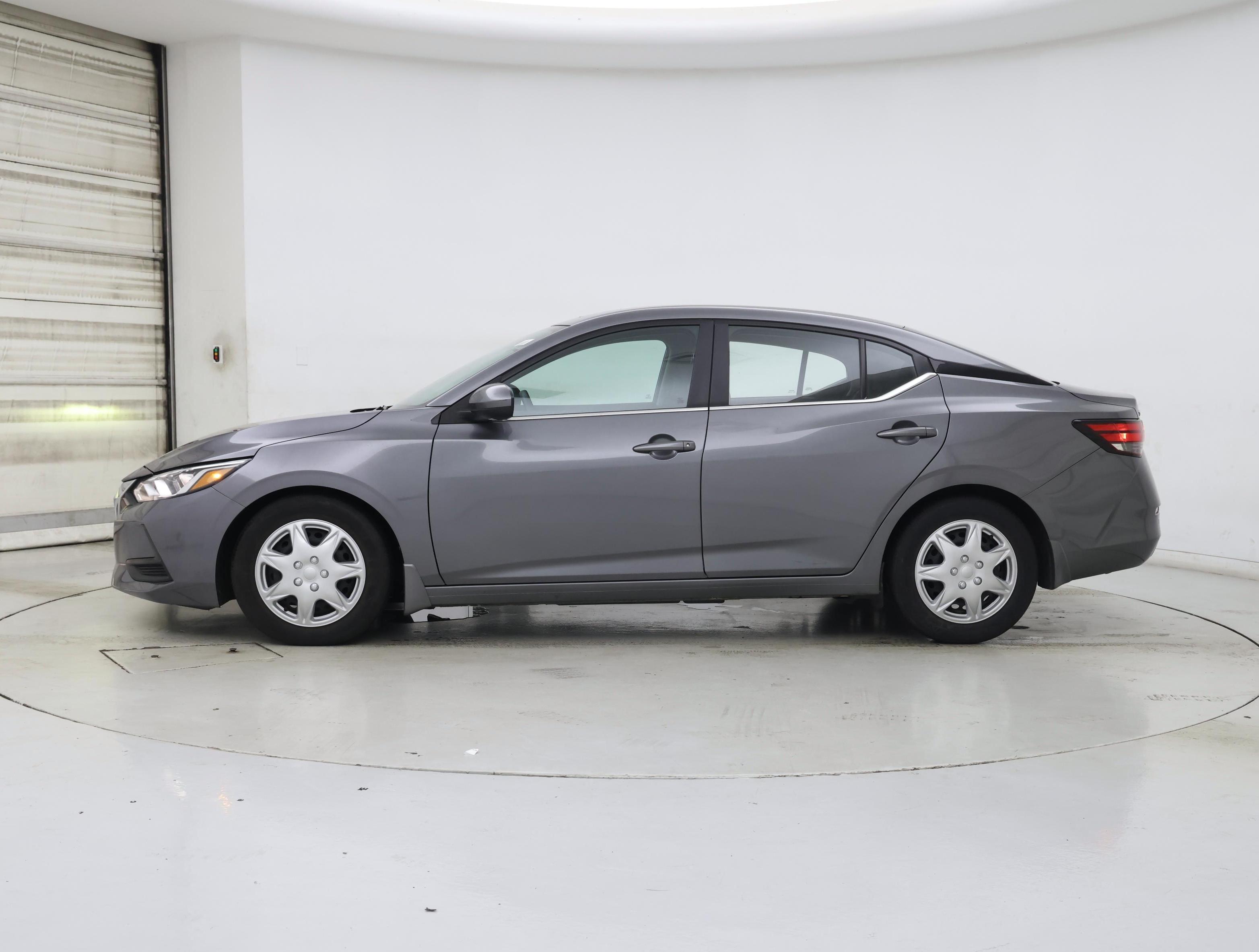 Thumbnail: 2020 Nissan Sentra - 3