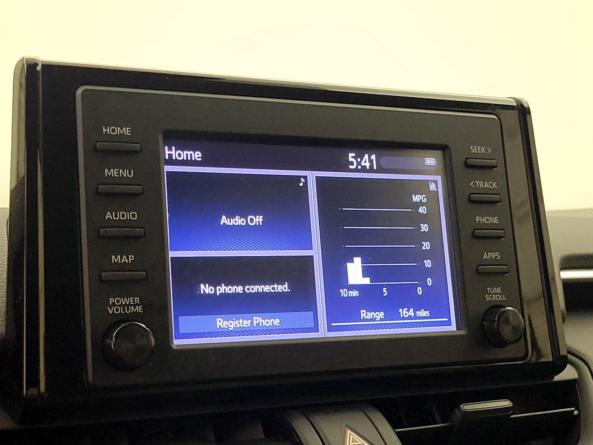 Thumbnail: 2019 Toyota RAV4 - 15