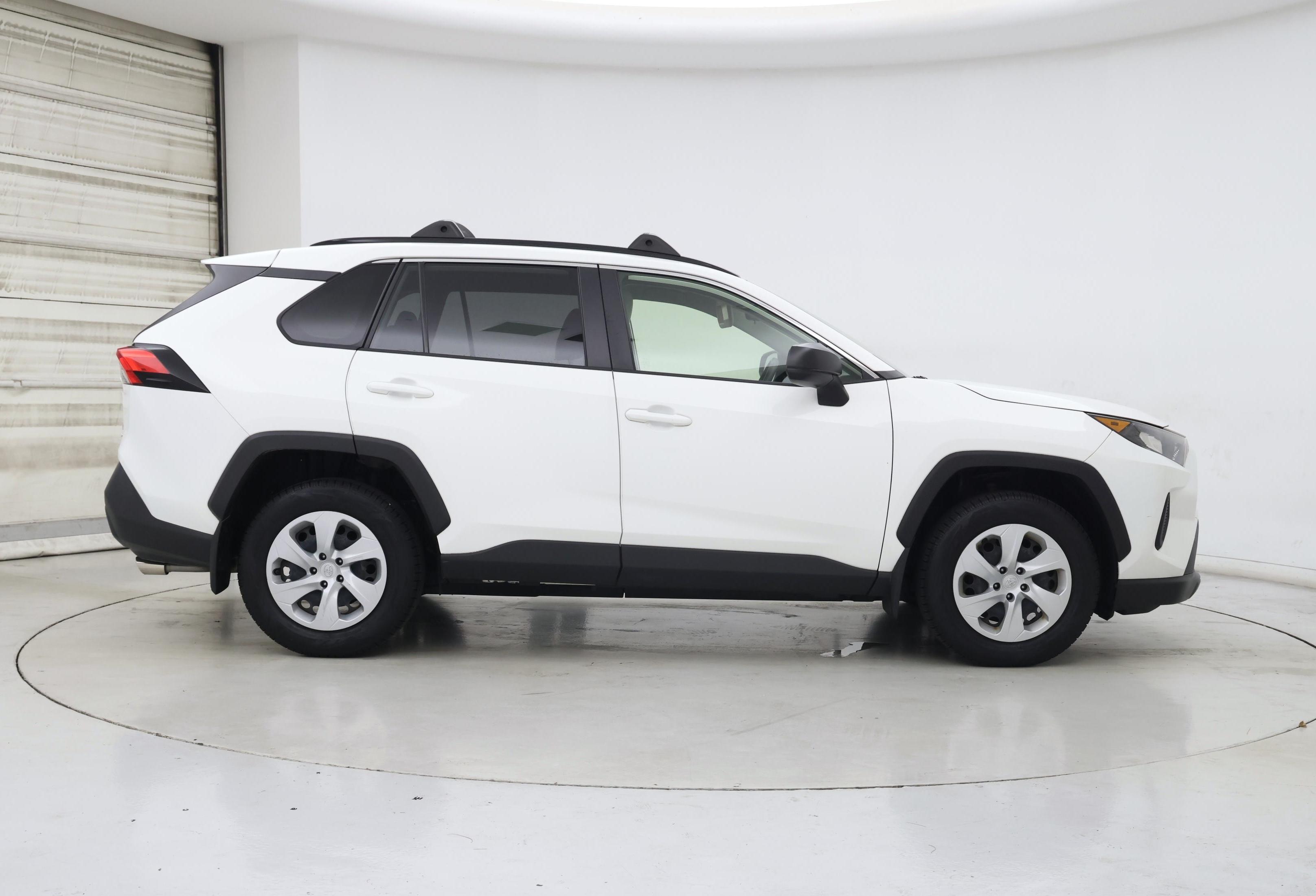 Thumbnail: 2019 Toyota RAV4 - 7