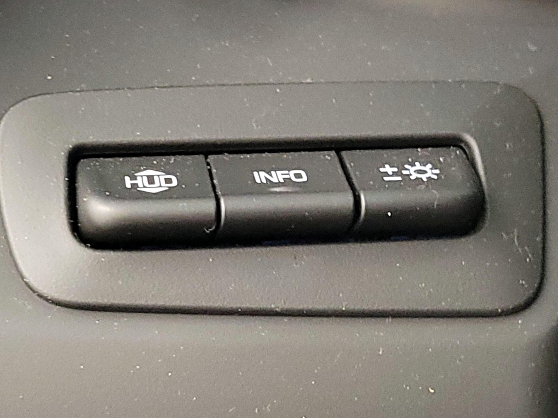 Thumbnail: 2020 Chevrolet Camaro - 13