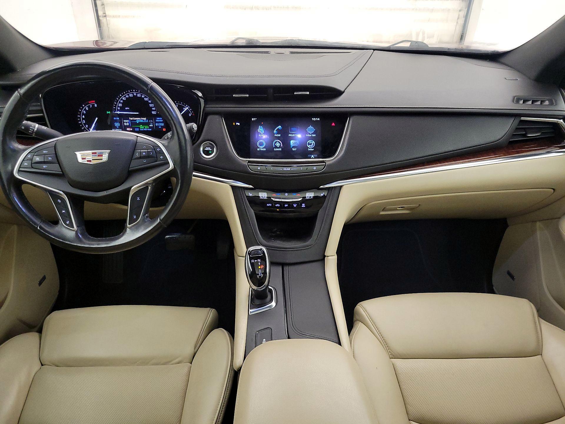 Thumbnail: 2017 Cadillac XT5 - 8