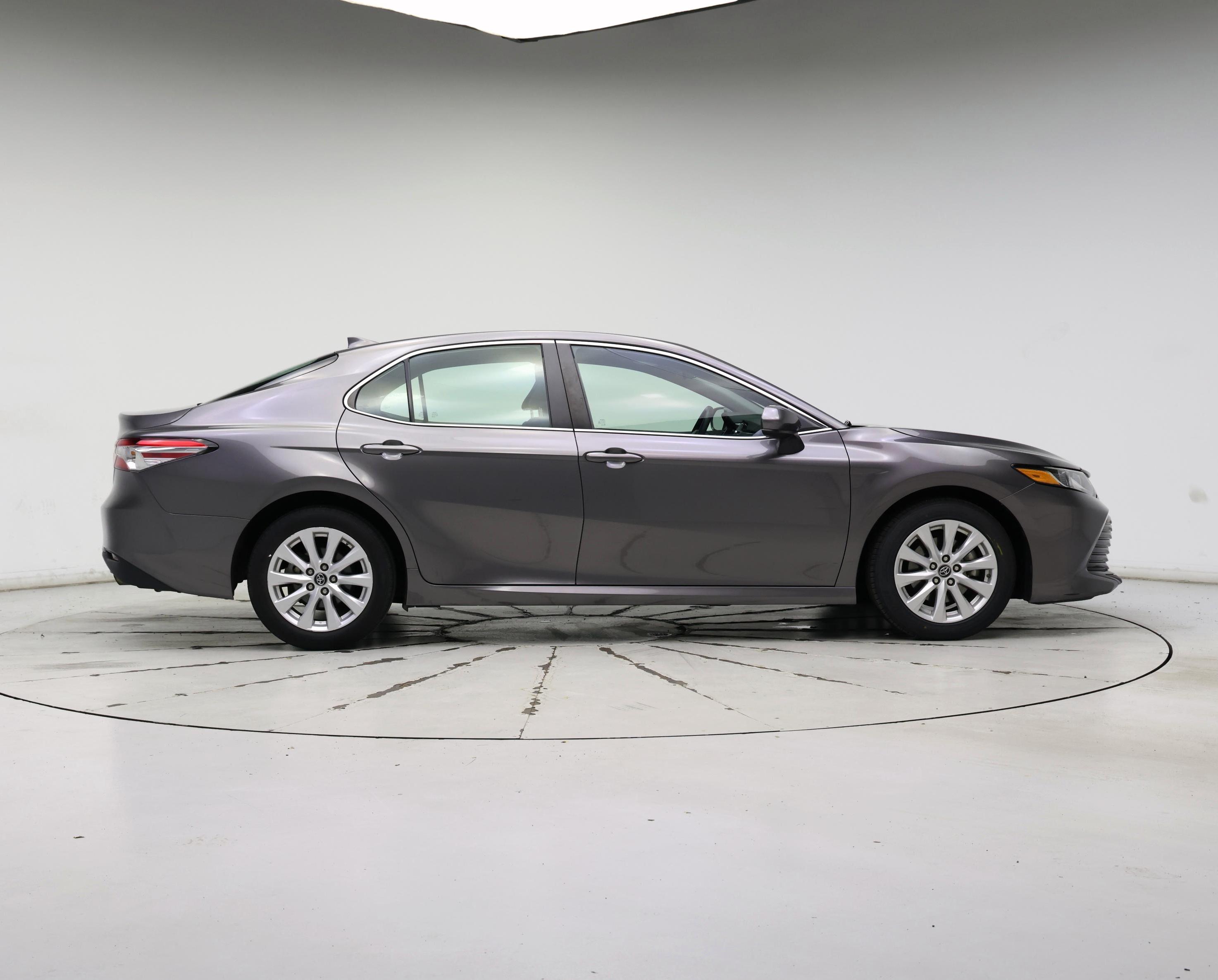 Thumbnail: 2019 Toyota Camry - 7