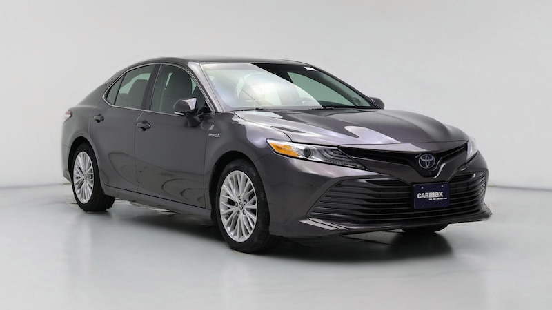2018 Toyota Camry XLE Hero Image