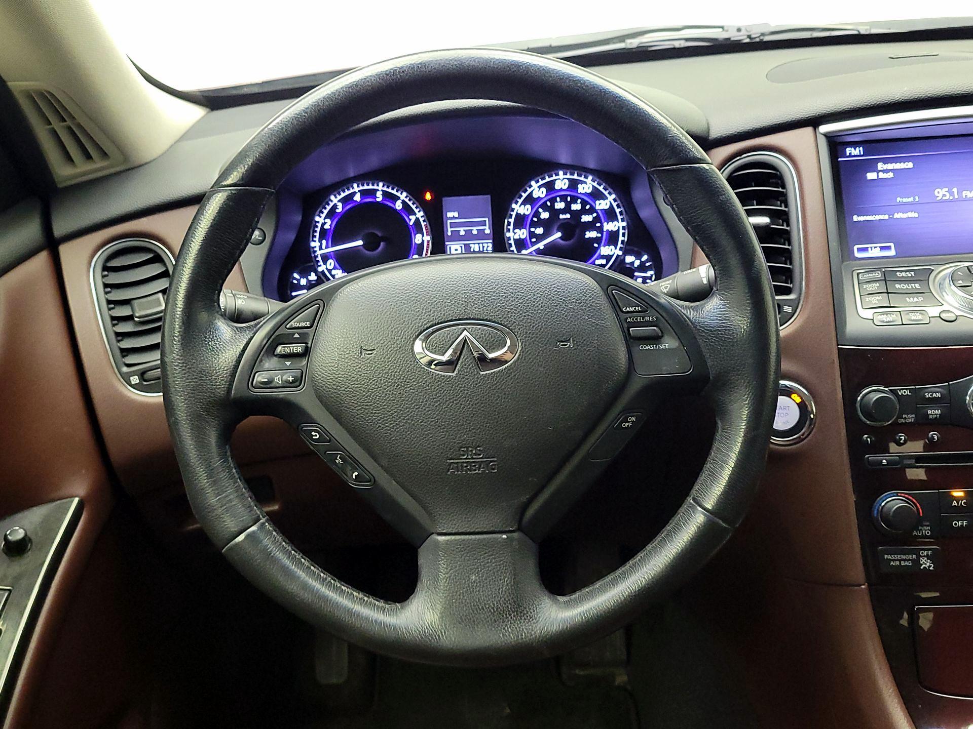 Thumbnail: 2014 INFINITI QX50 - 10