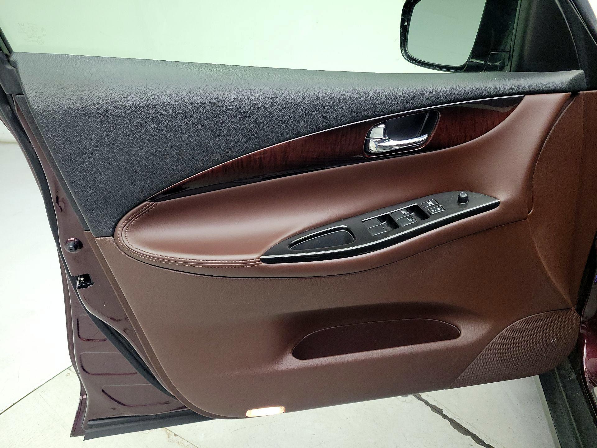 Thumbnail: 2014 INFINITI QX50 - 12